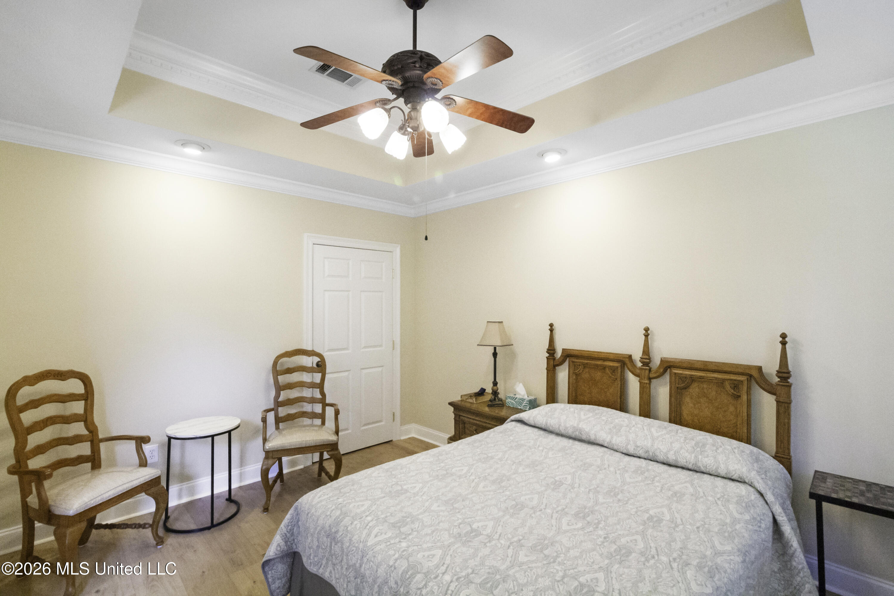 667 April Sound Property Photo 45