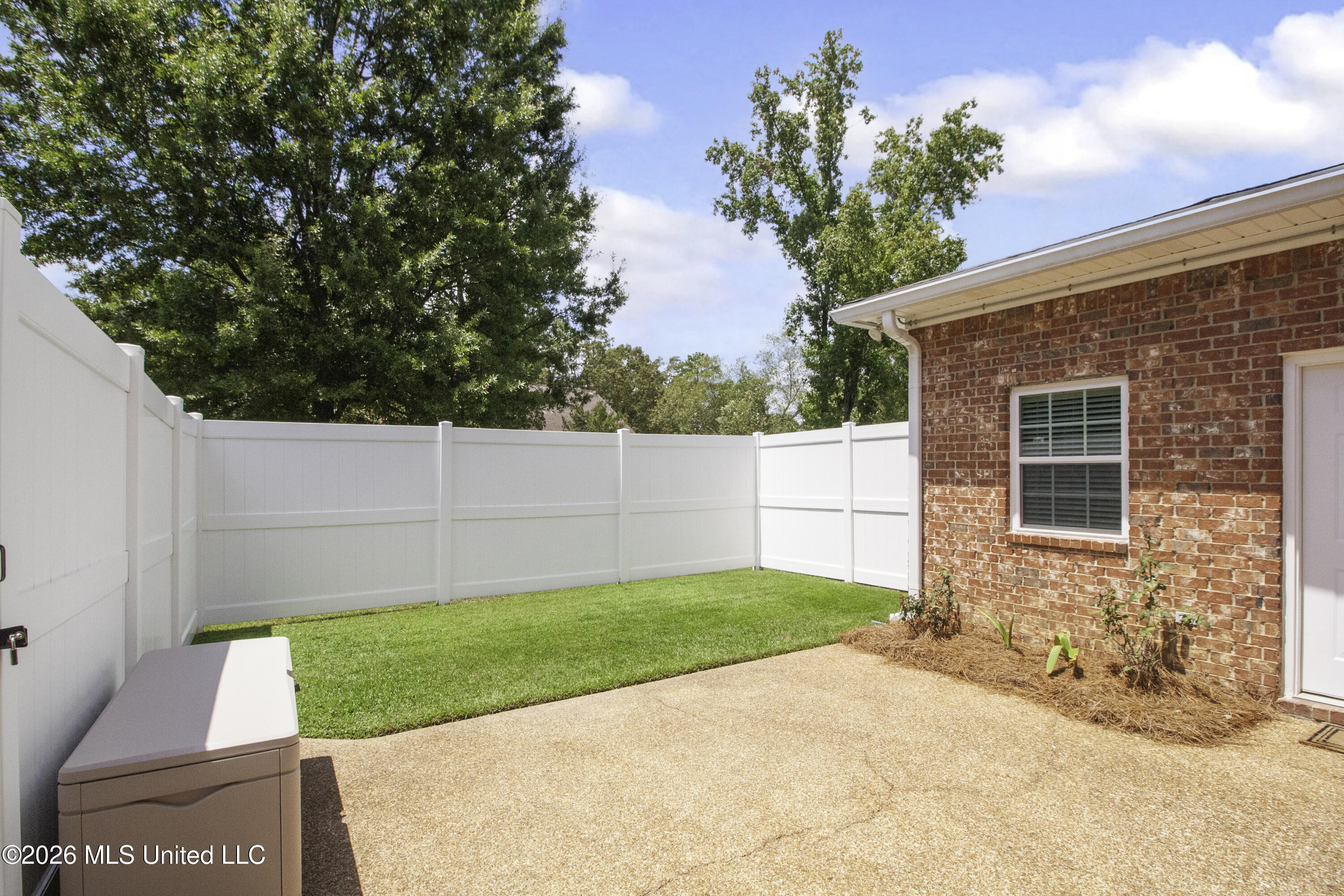 667 April Sound Property Photo 51