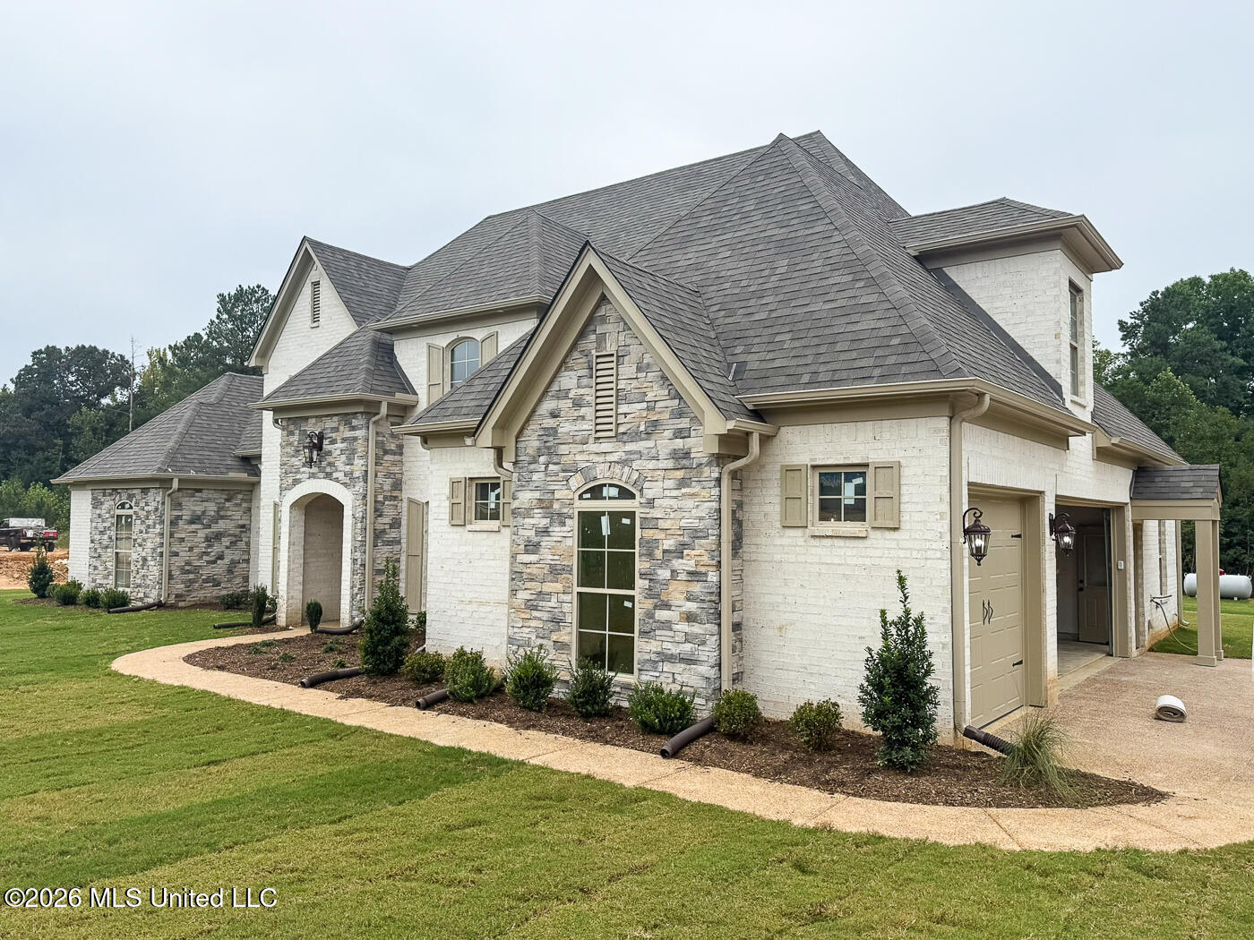 357 Poplar Lane Property Photo 2