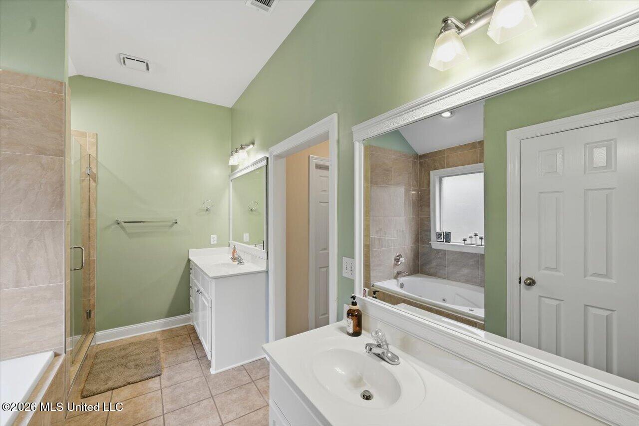 519 Planters Drive Property Photo 23