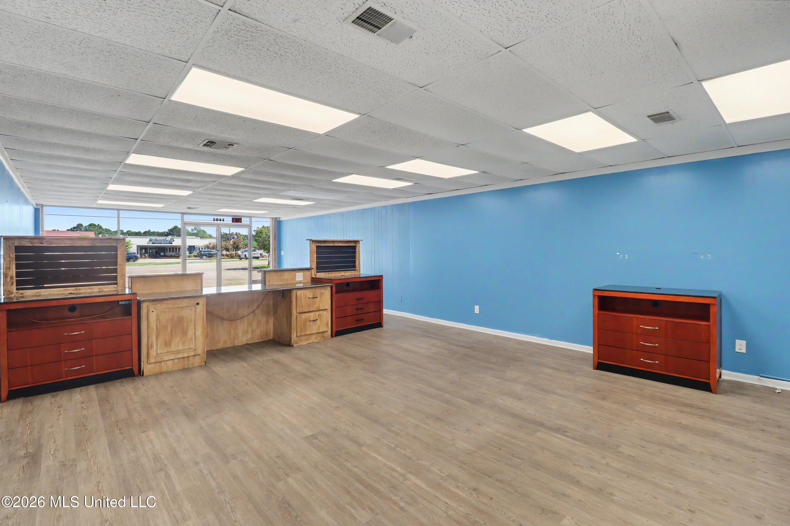 1405 Aston Avenue Property Photo 7