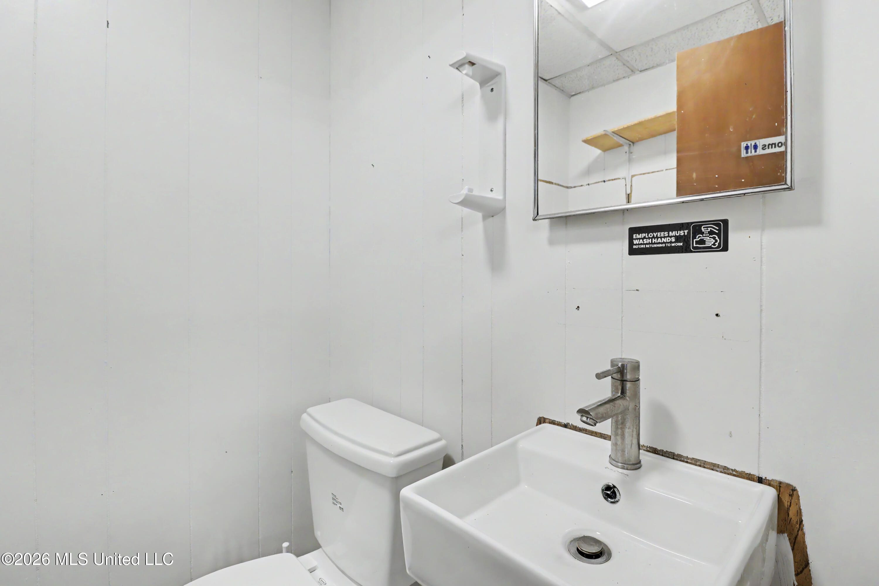 1405 Aston Avenue Property Photo 10
