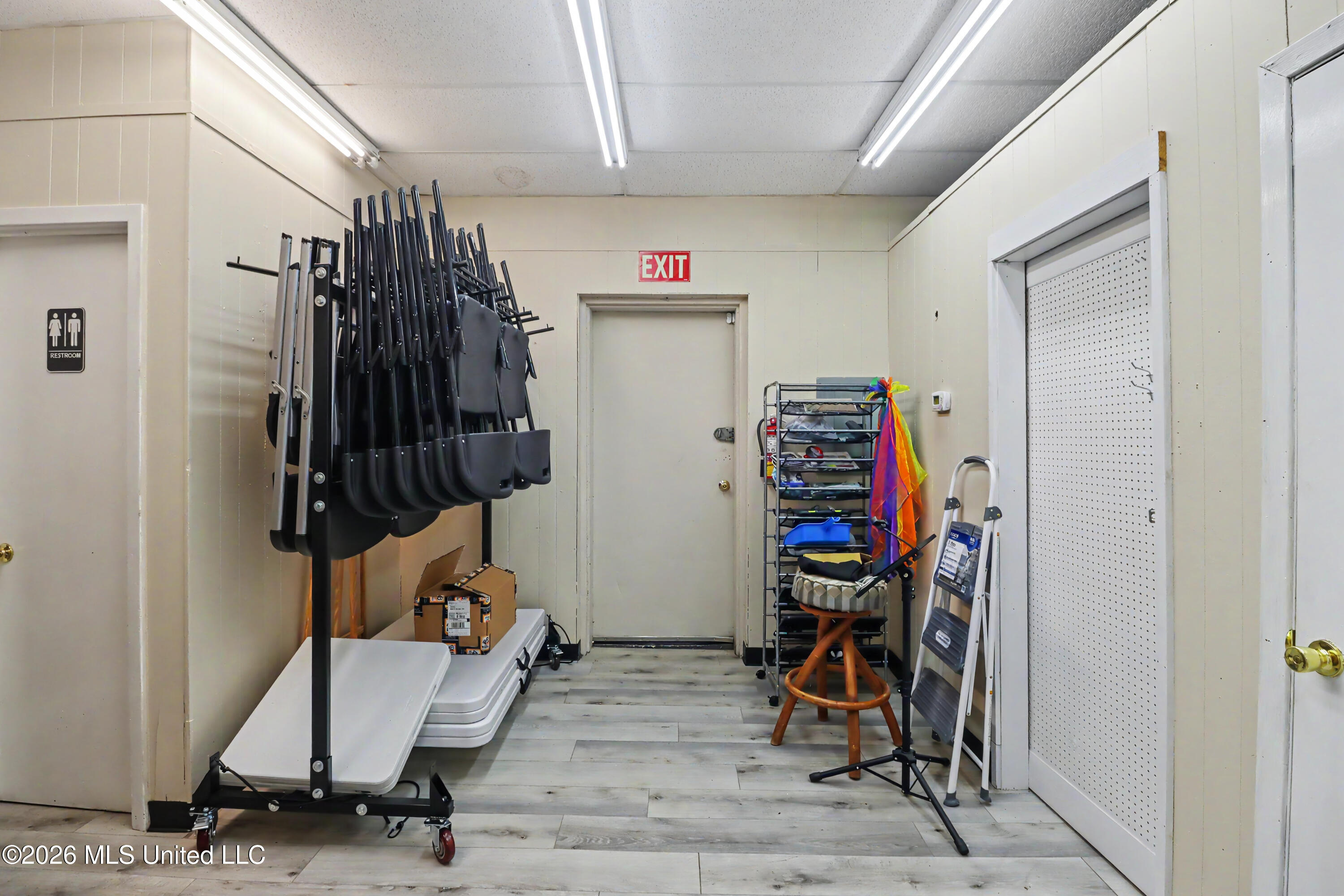 1405 Aston Avenue Property Photo 23