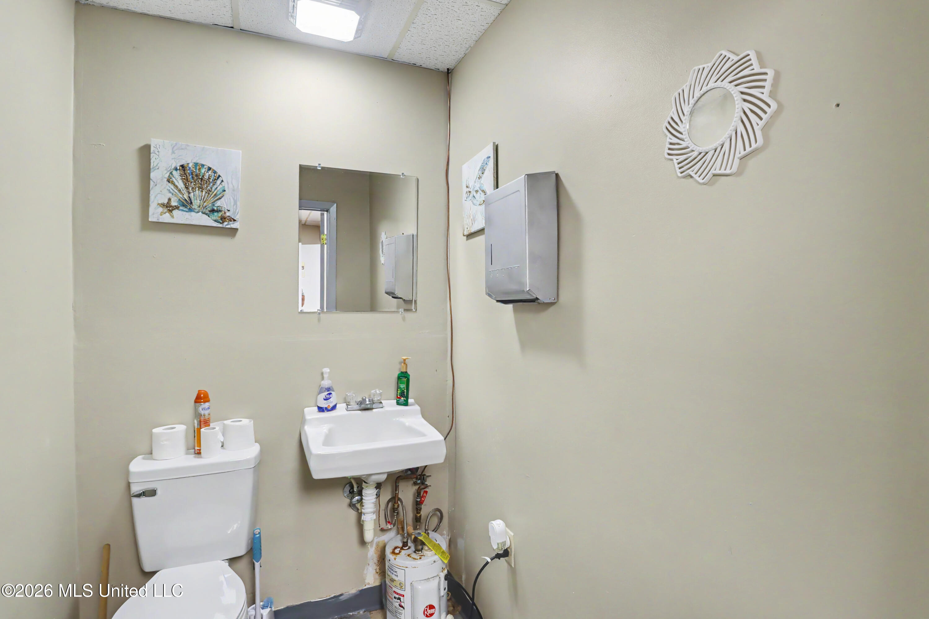 1405 Aston Avenue Property Photo 30