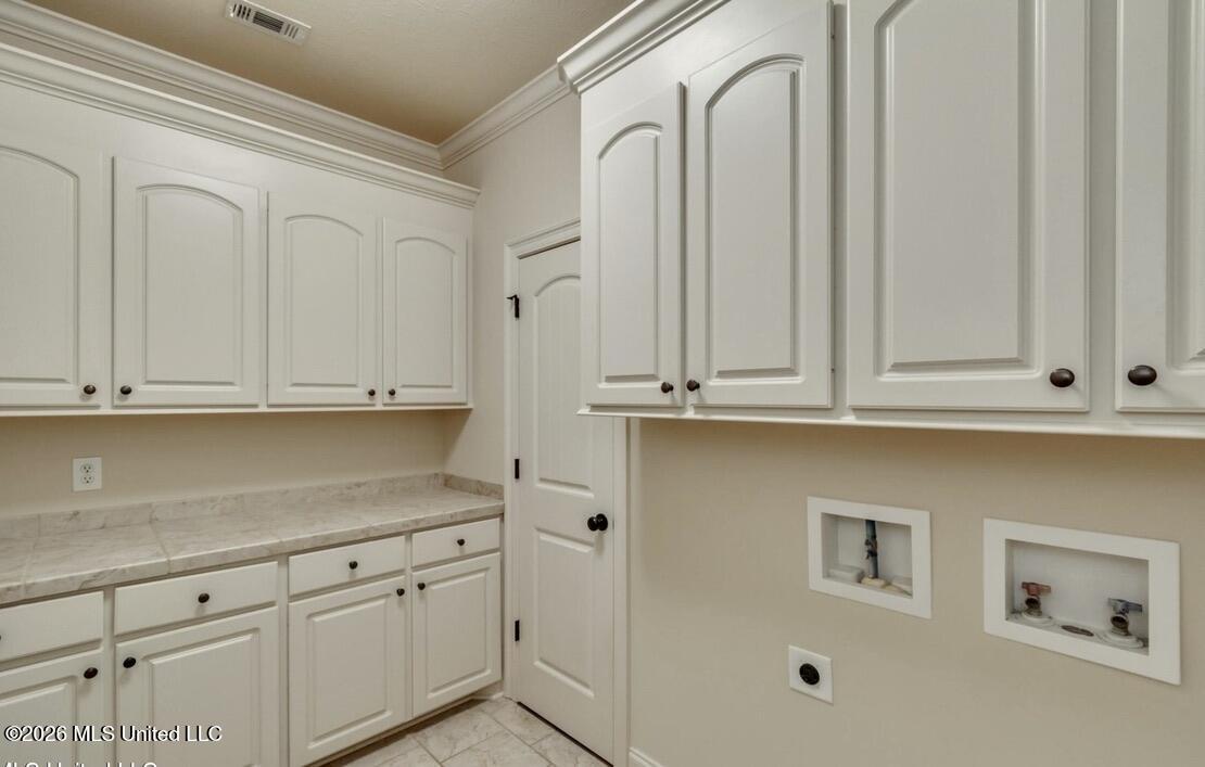 106 Owen Street Property Photo 16