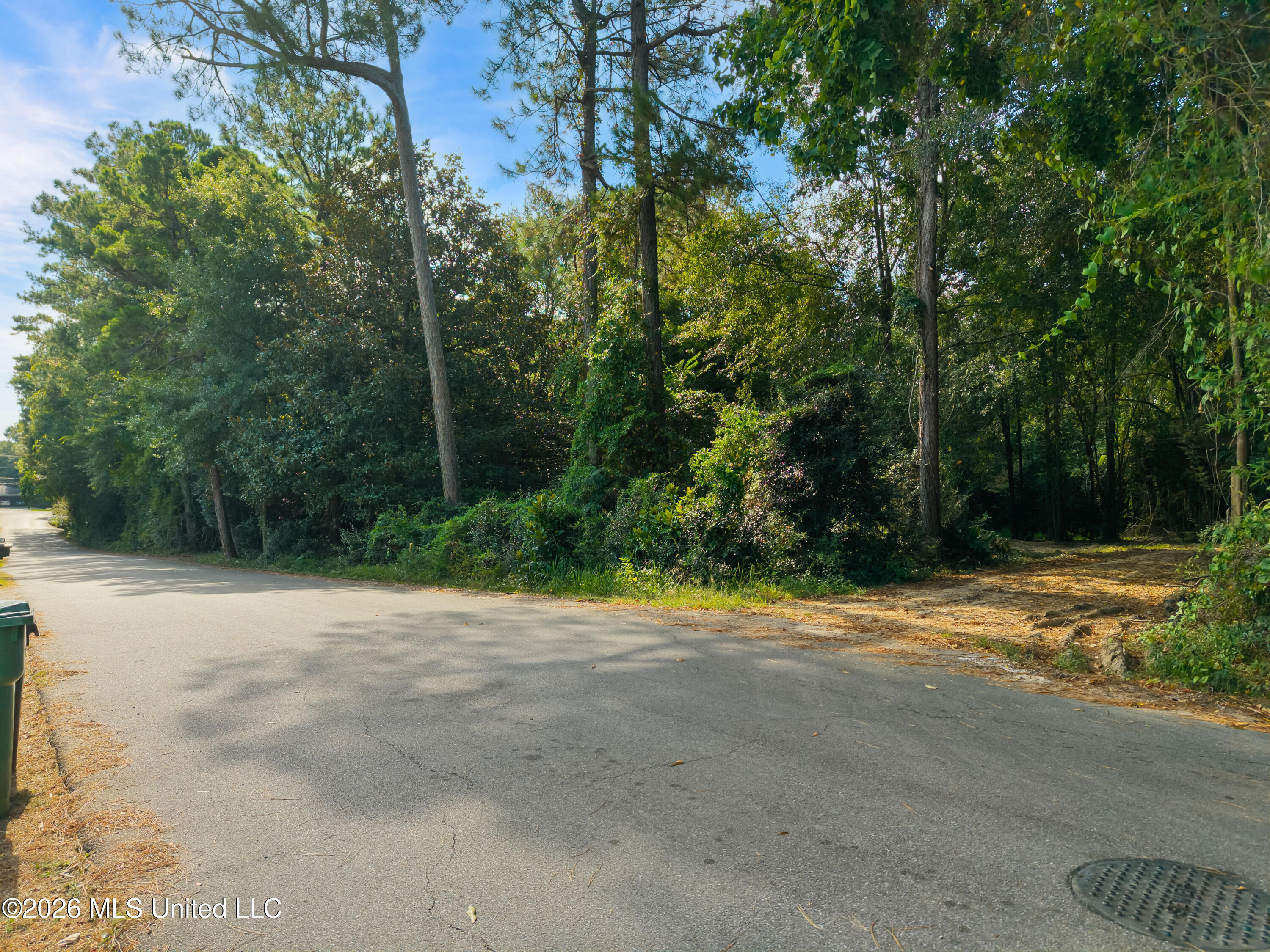3208 Rosewood Drive Property Photo 11