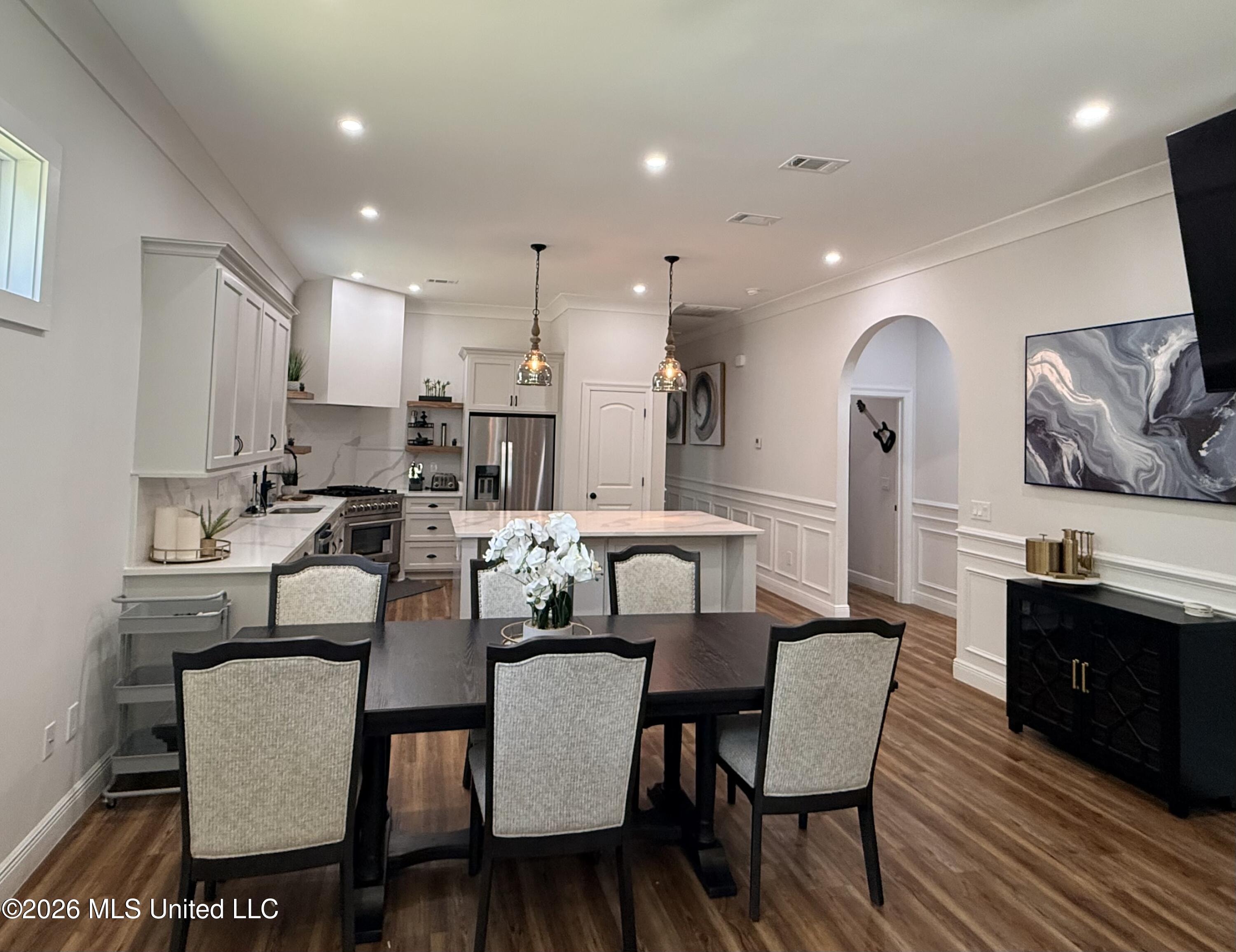 759 Baybreeze Drive Property Photo 18
