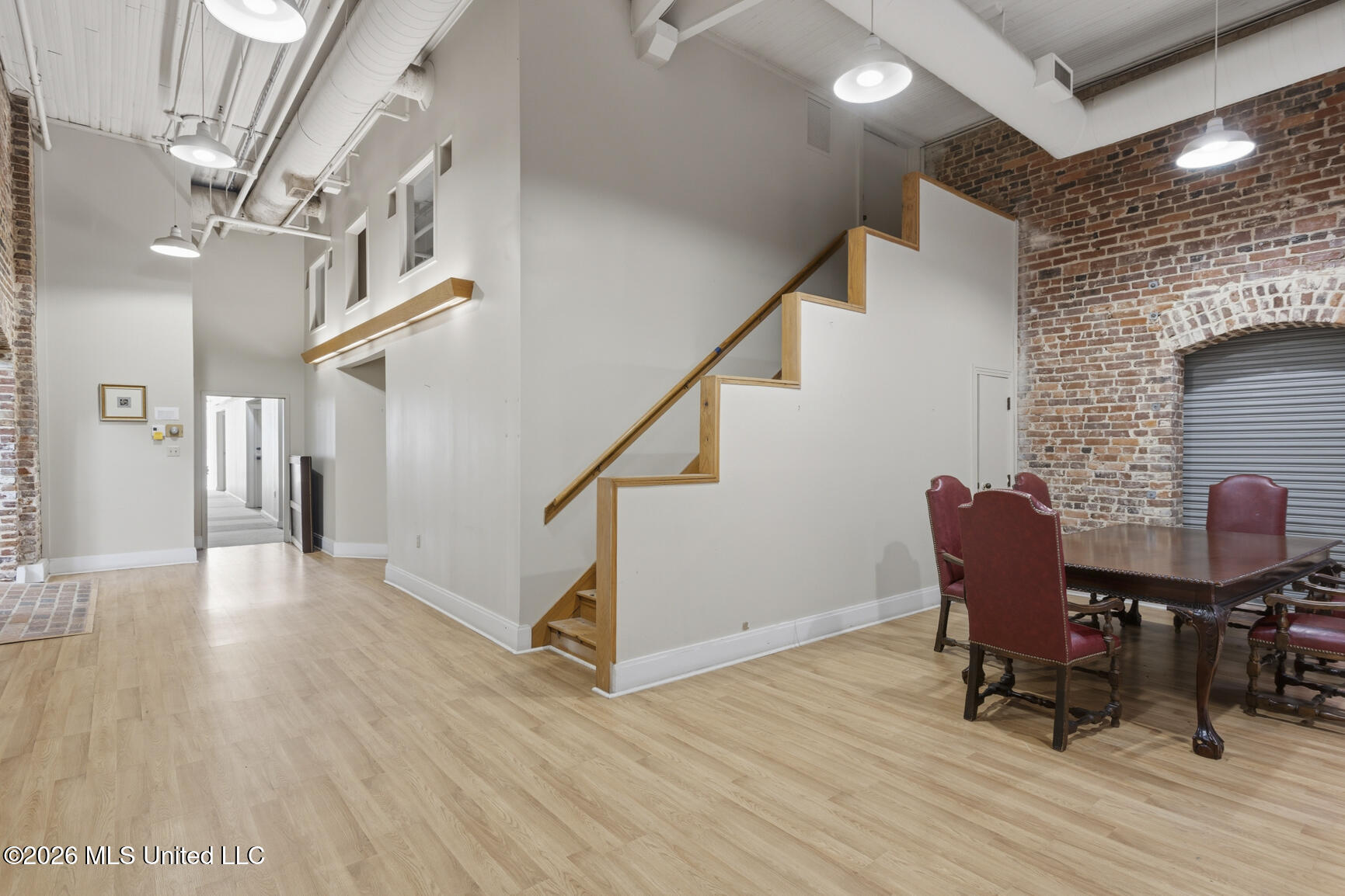 117 N State Street Property Photo 17