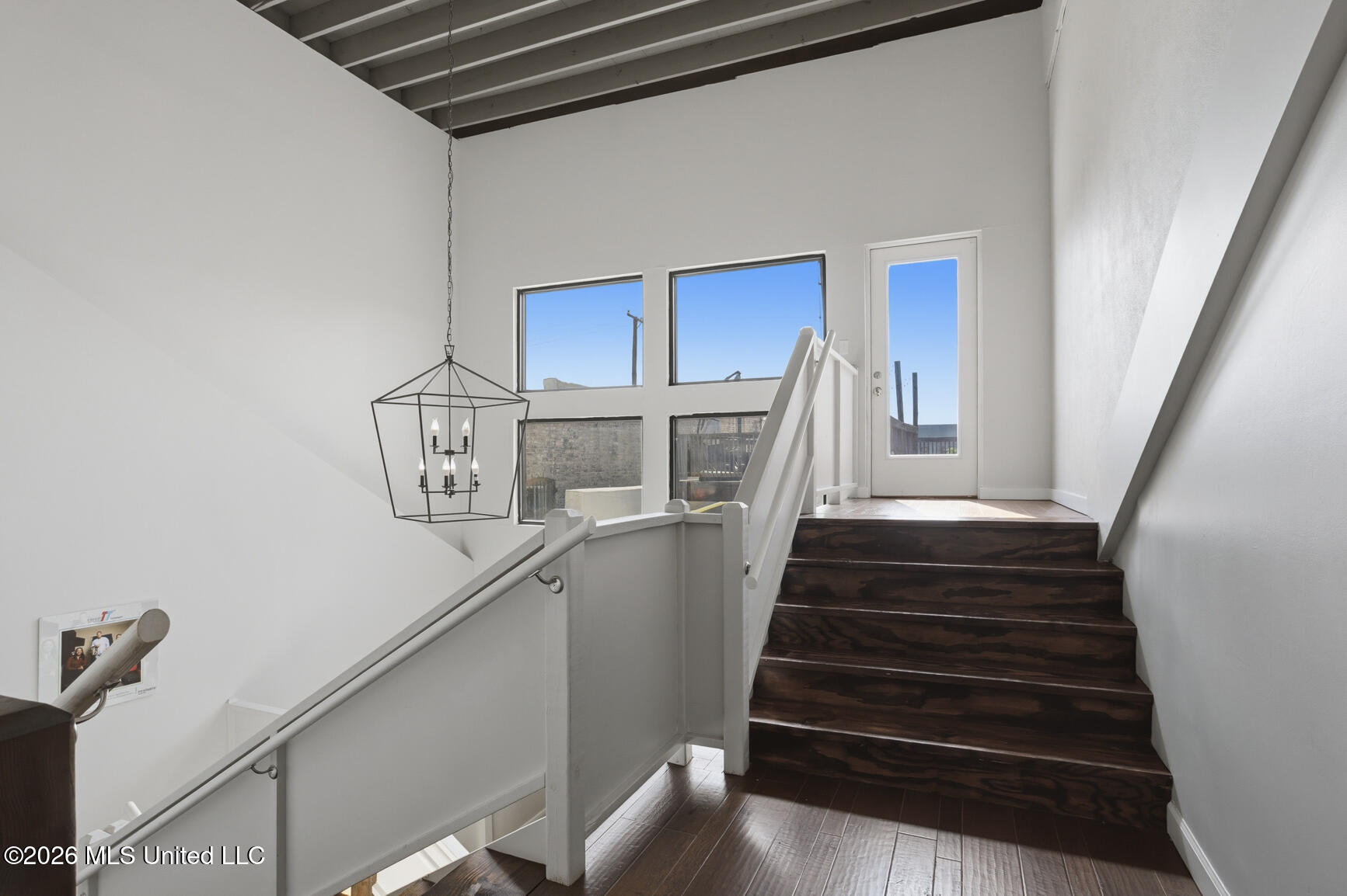 117 N State Street Property Photo 37