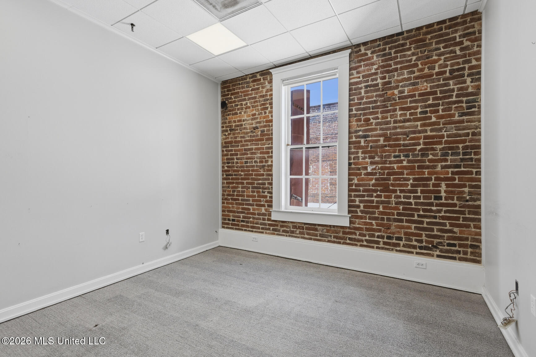 117 N State Street Property Photo 49