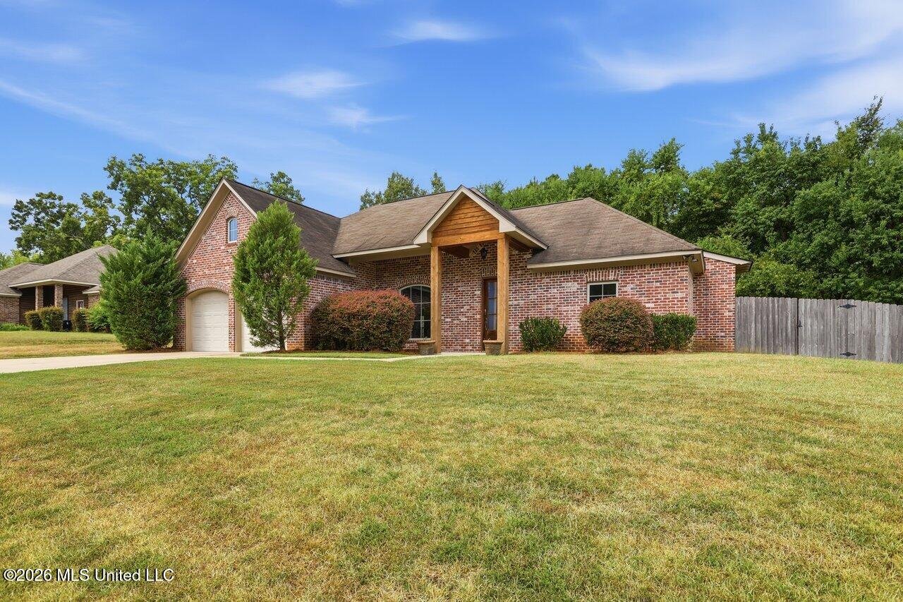 107 Copper Lane Property Photo 2