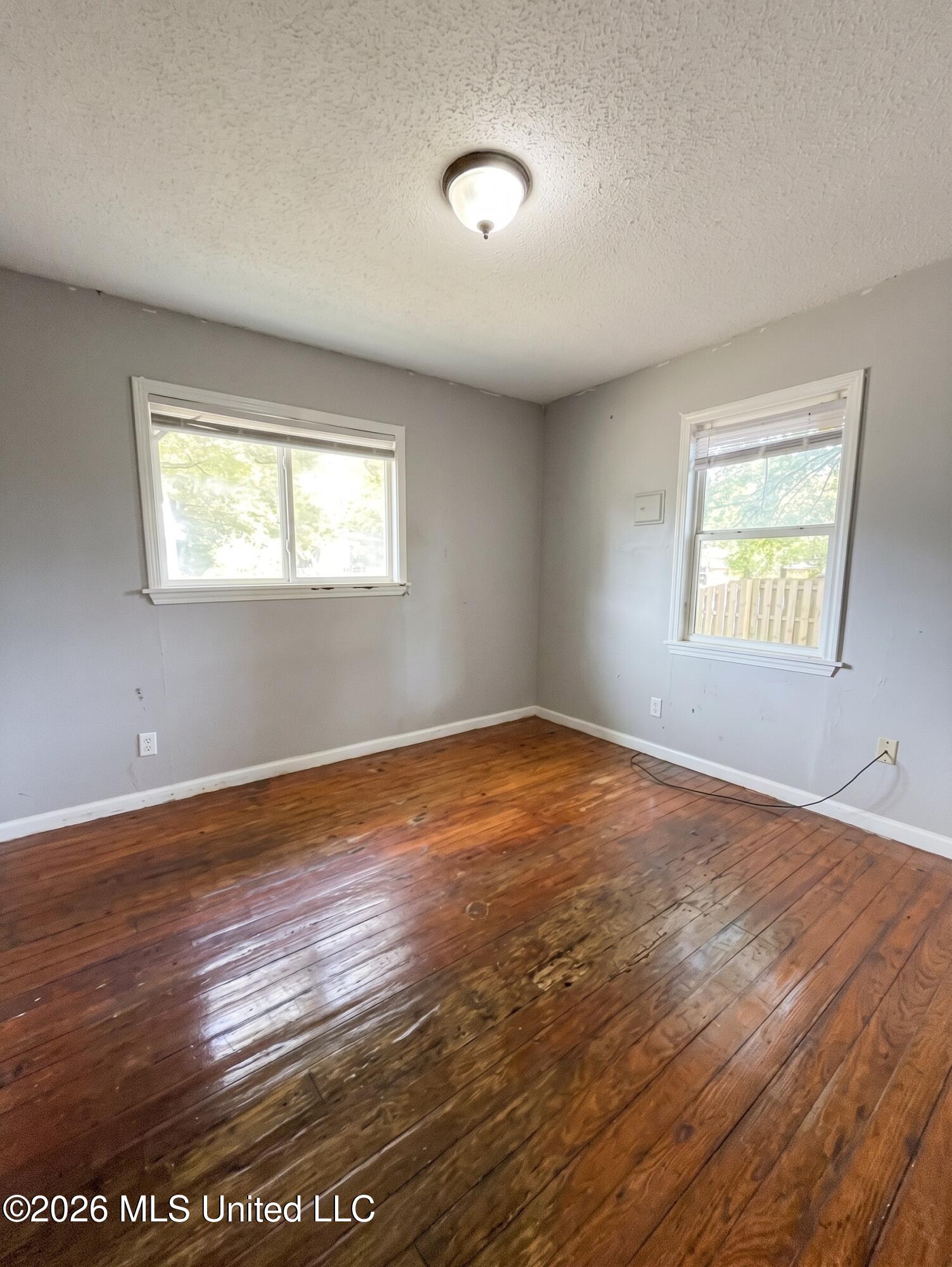 1906 Harrison Avenue Property Photo 5
