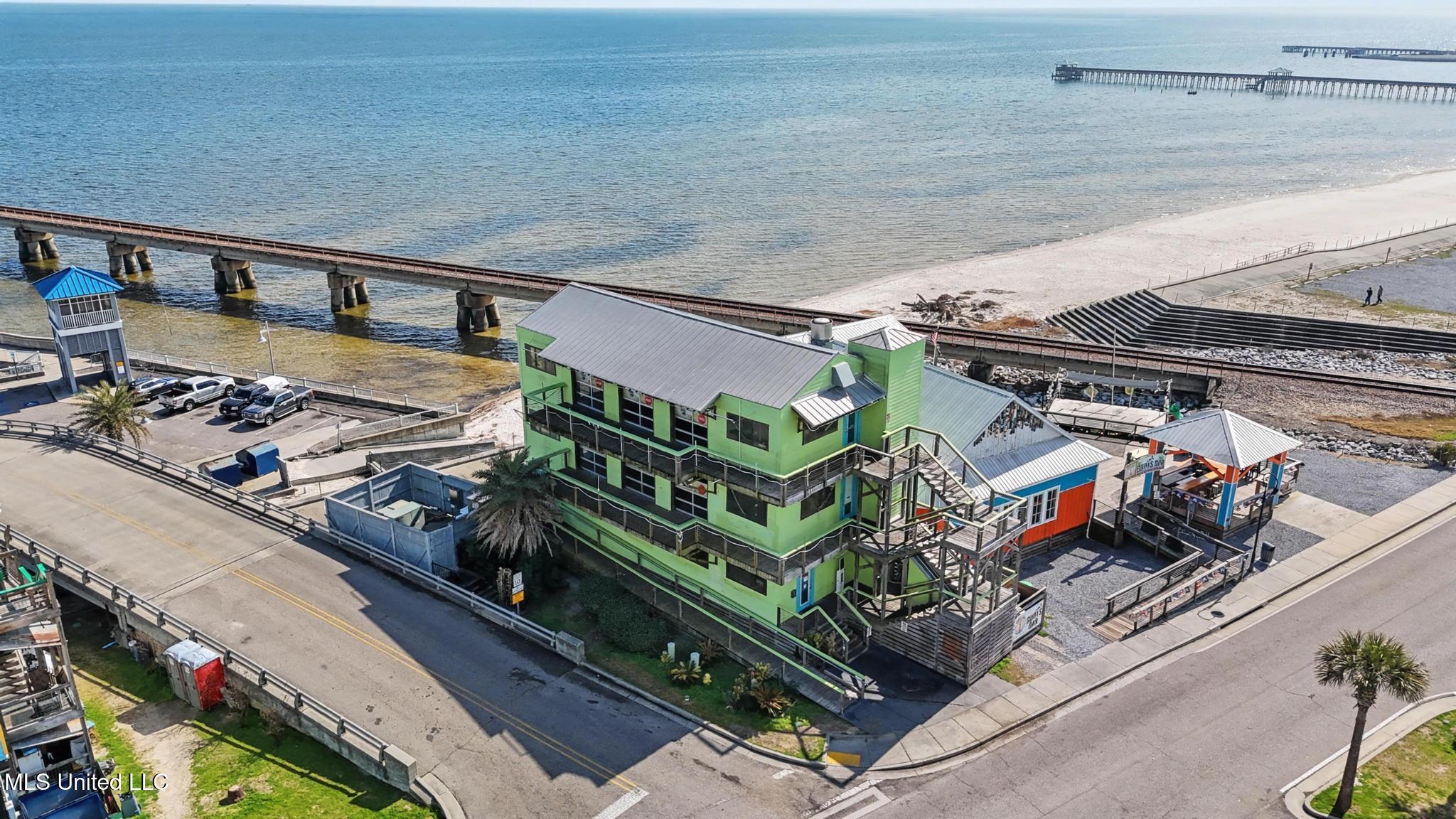 113 S Beach Boulevard Property Photo 35