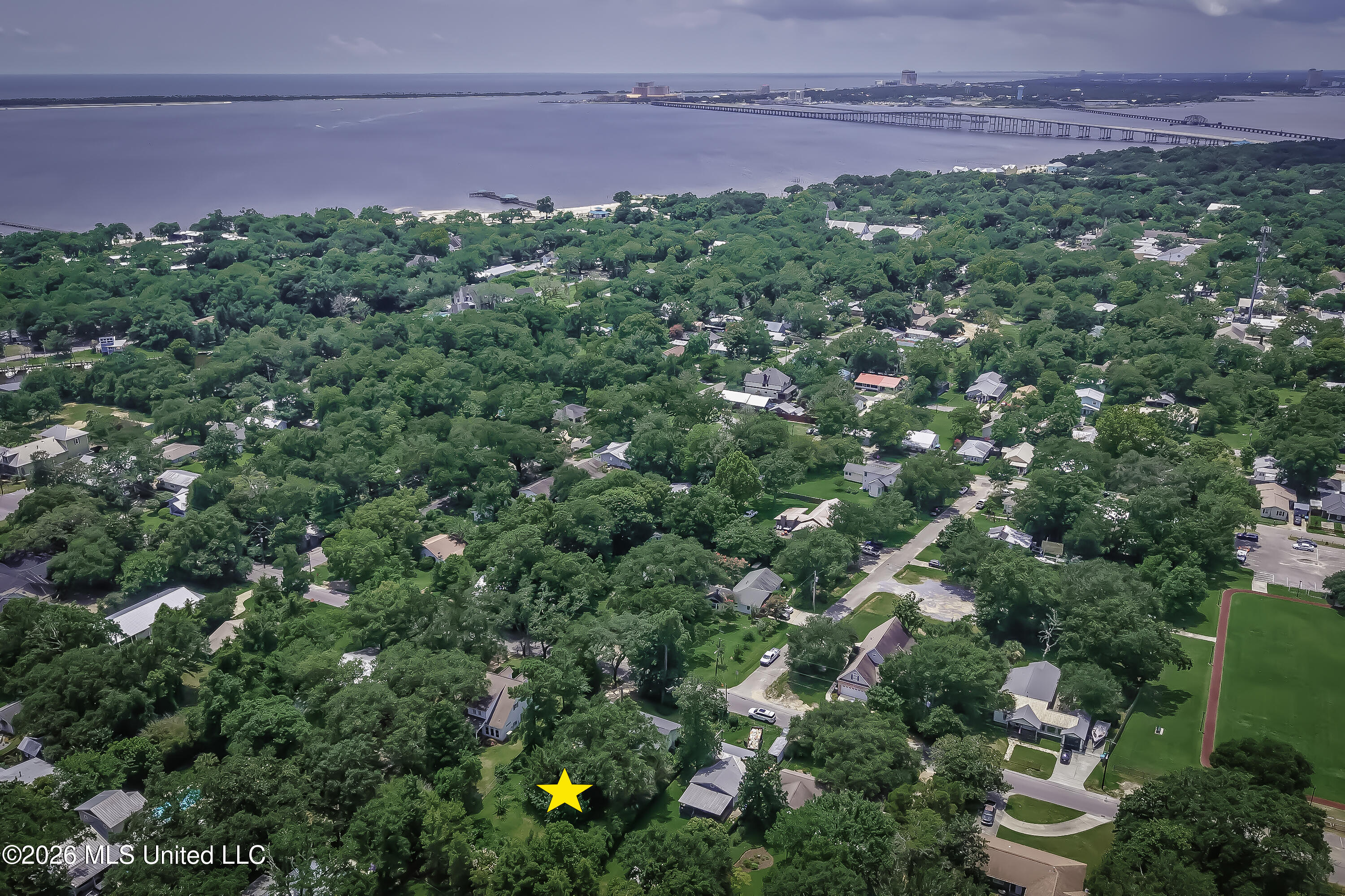 414 General Pershing Avenue Property Photo 3