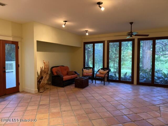 414 General Pershing Avenue Property Photo 30