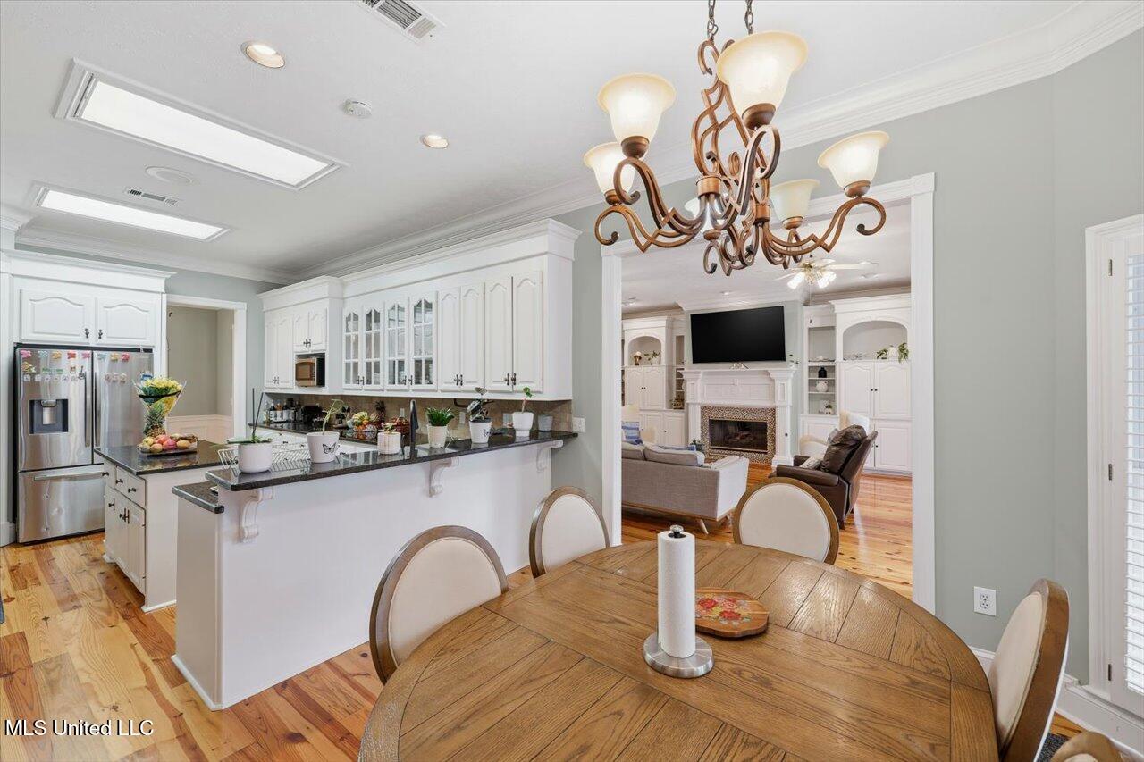 112 Saddle Creek Cove Property Photo 17