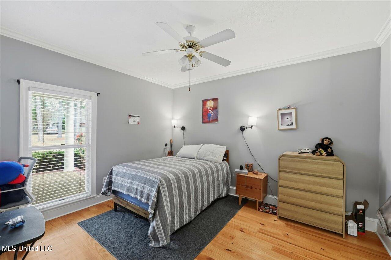 112 Saddle Creek Cove Property Photo 32