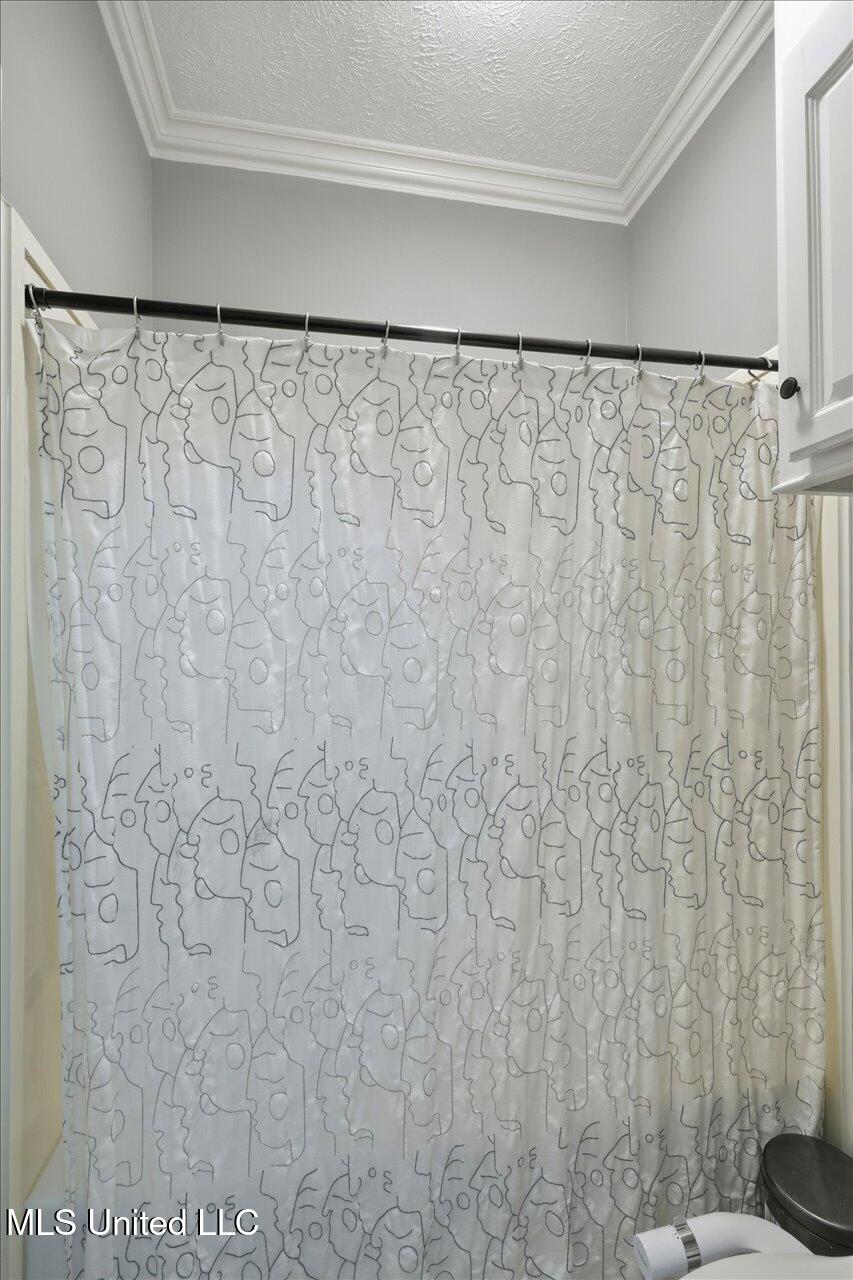 112 Saddle Creek Cove Property Photo 34