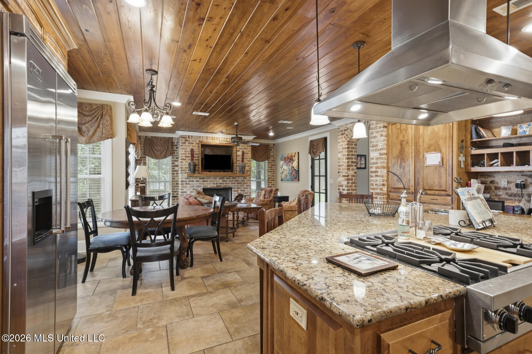 118 Glenwood Bend Property Photo 8