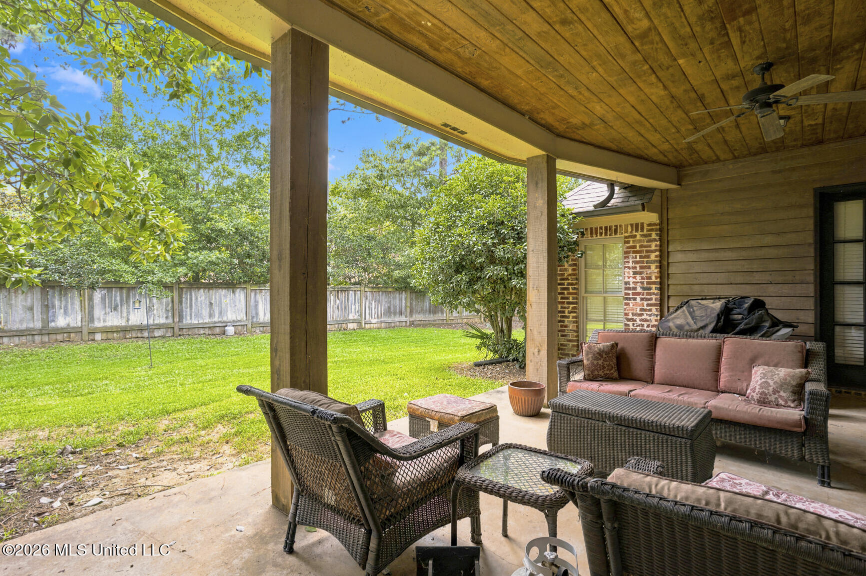 118 Glenwood Bend Property Photo 15