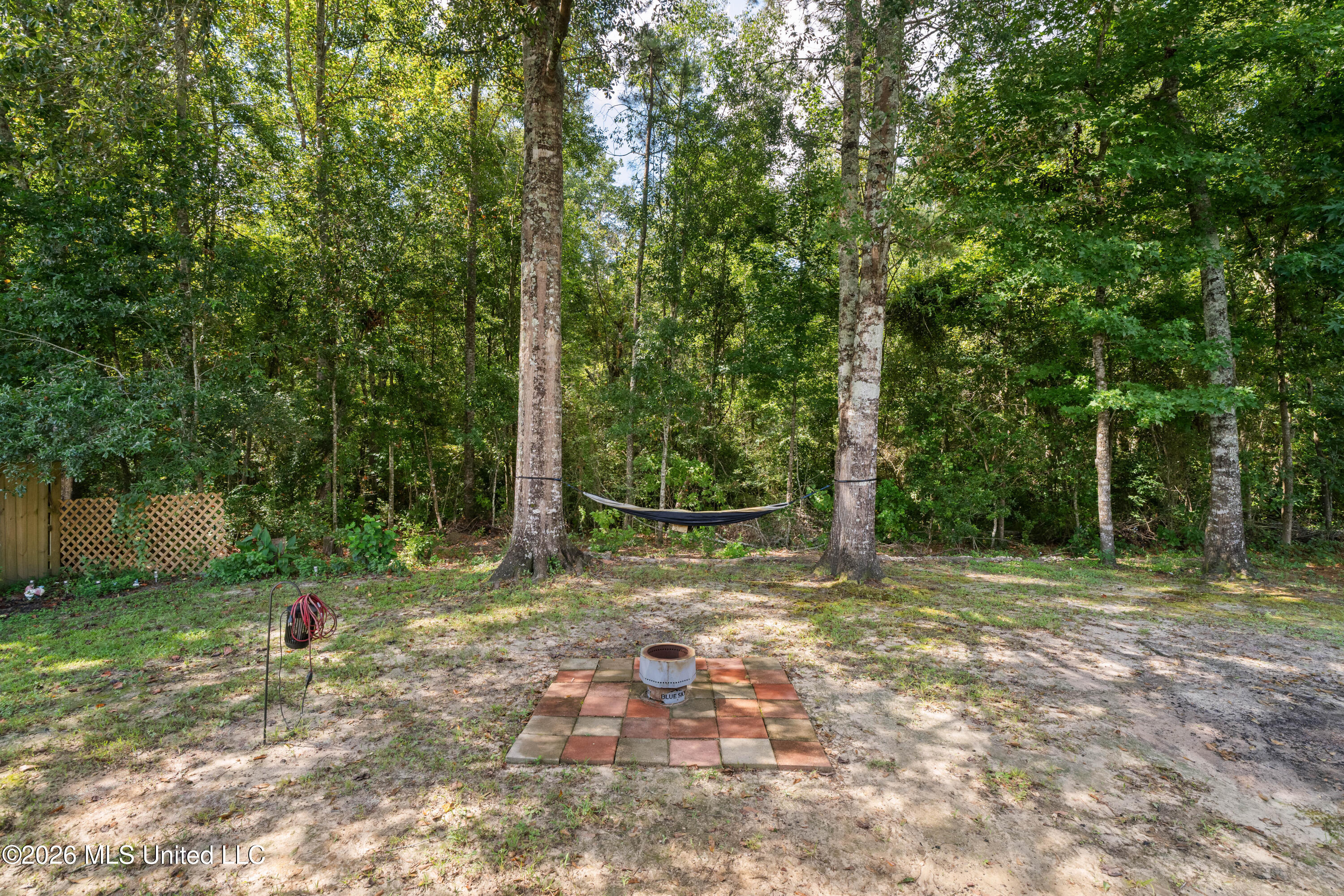 40 S Ambrose Property Photo 27