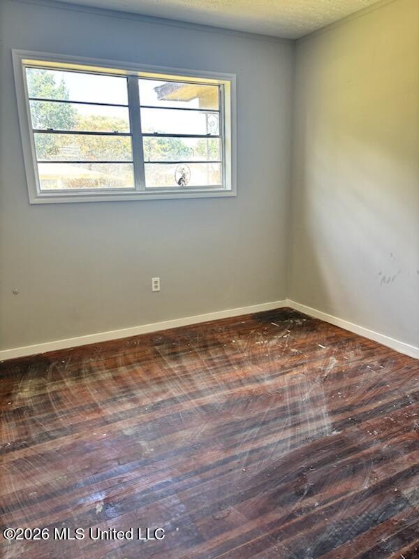 4103 Dearing Street Property Photo 6