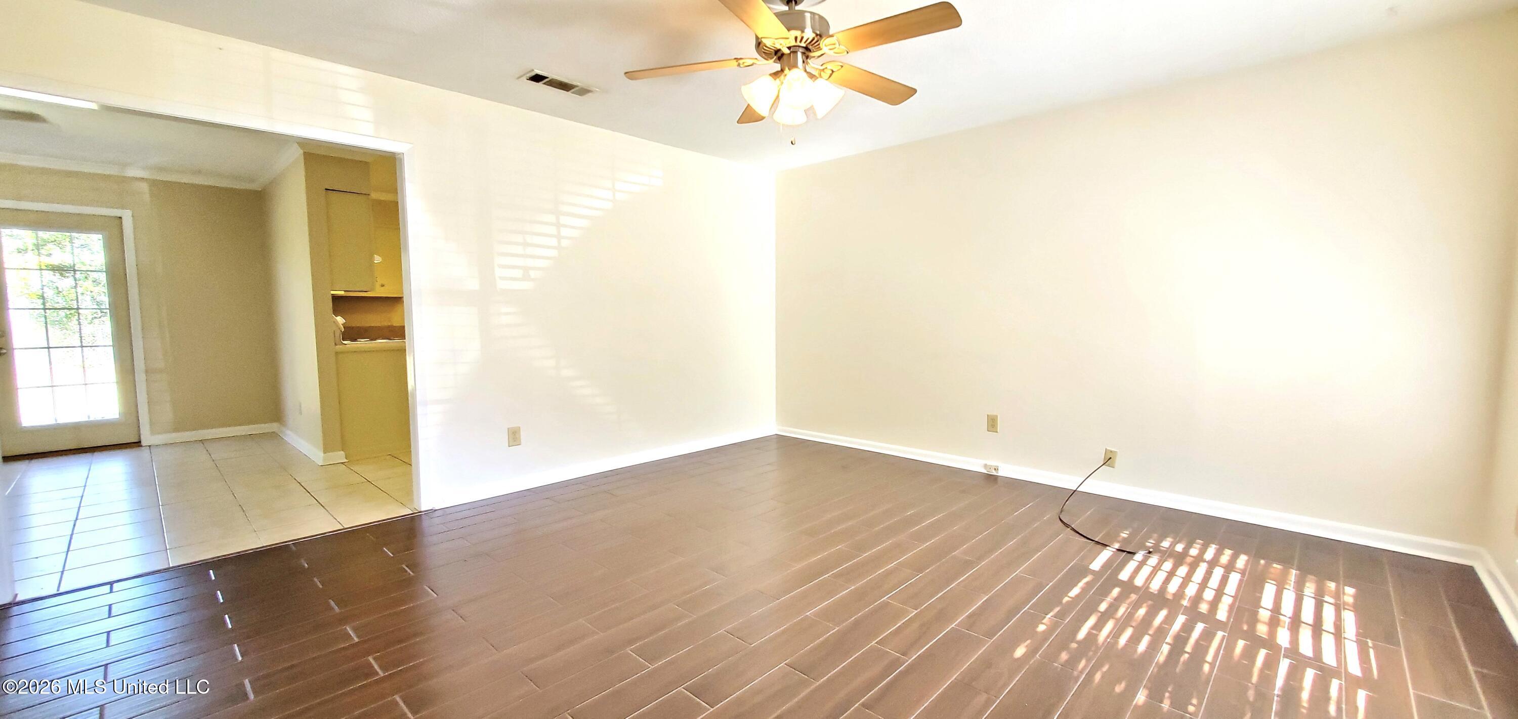 4205 Yosemite Drive Property Photo 2