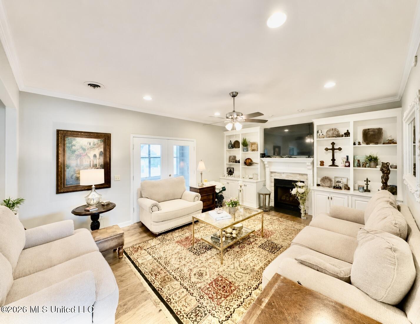 1037 Wellington Ridge Drive Property Photo 10