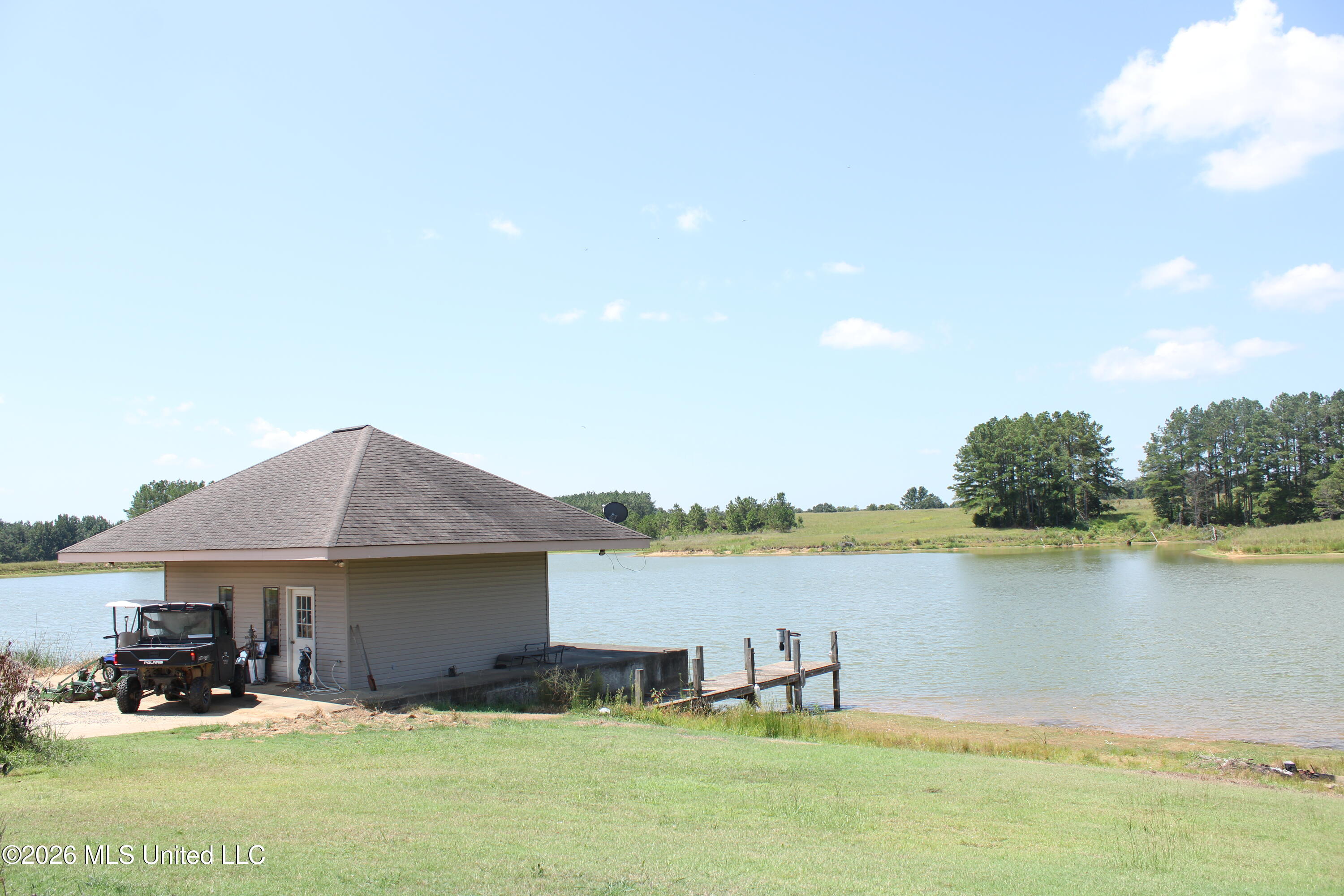 1037 Wellington Ridge Drive Property Photo 42