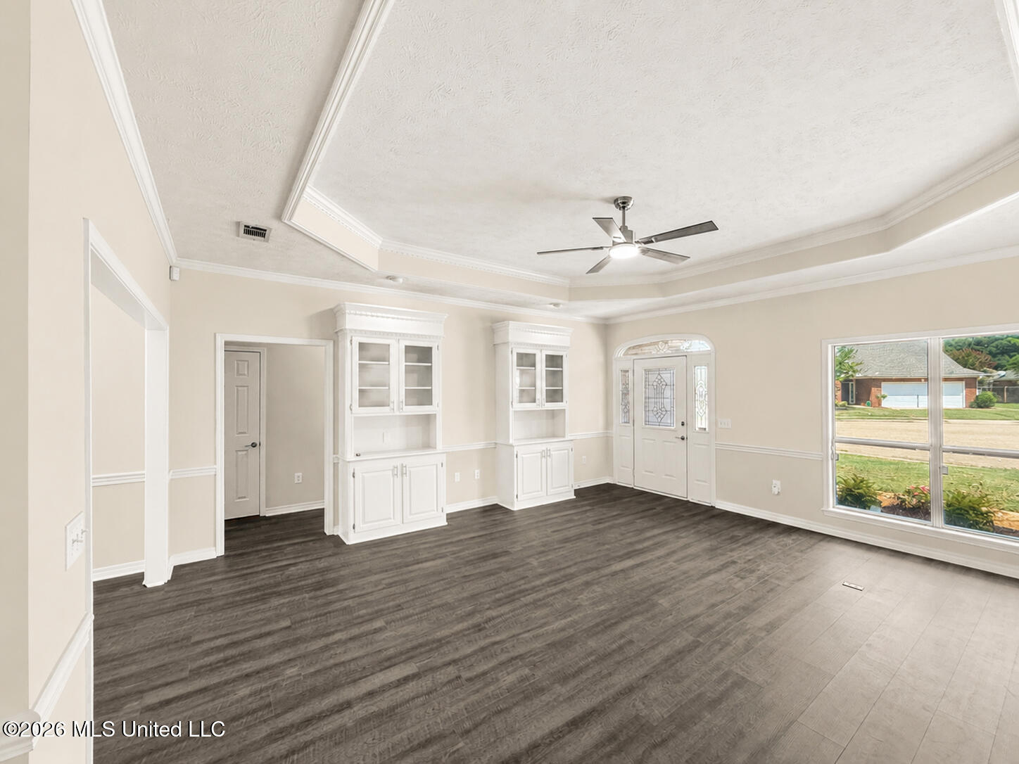 1103 Arbor Place Property Photo 2