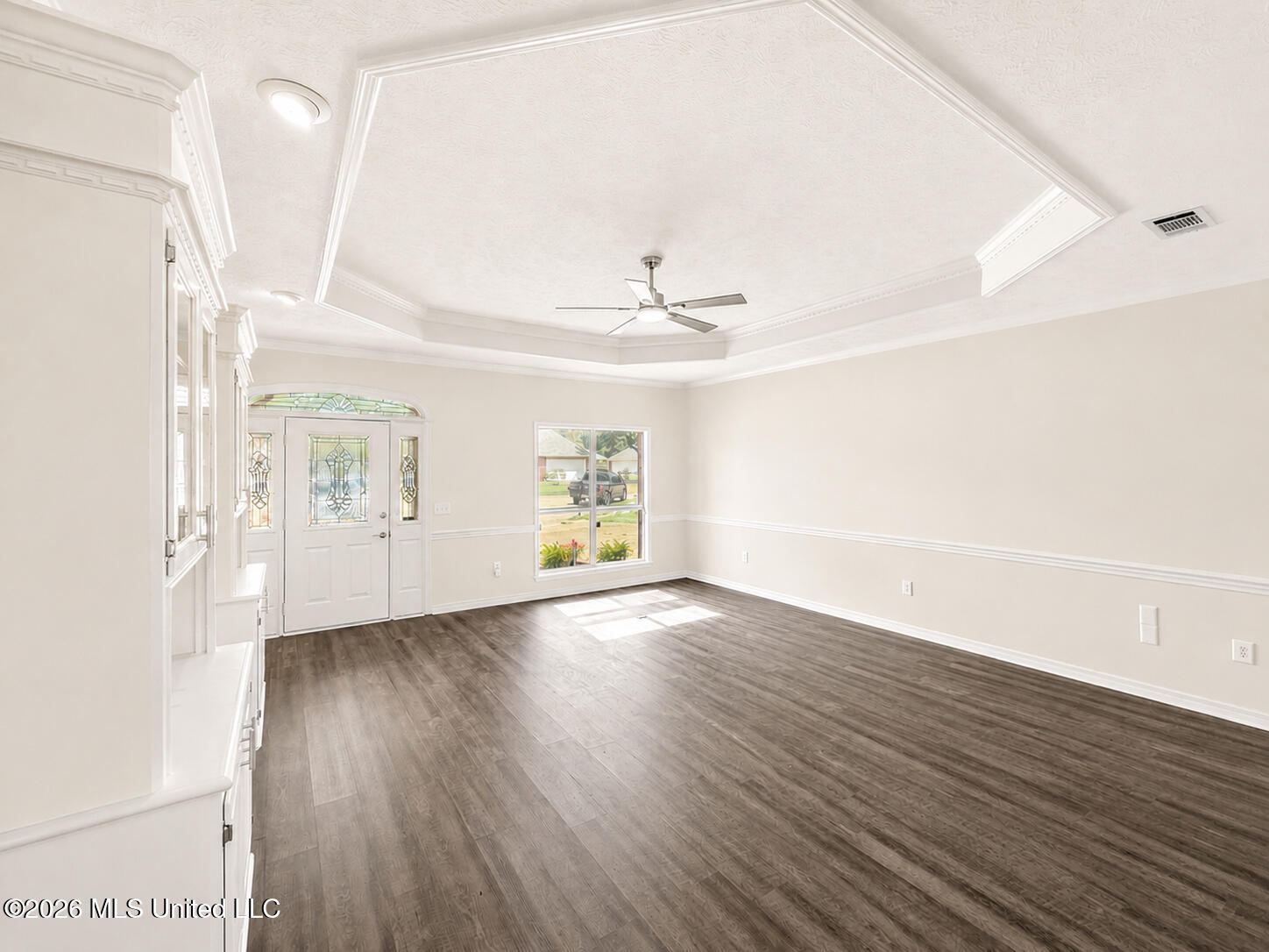 1103 Arbor Place Property Photo 3