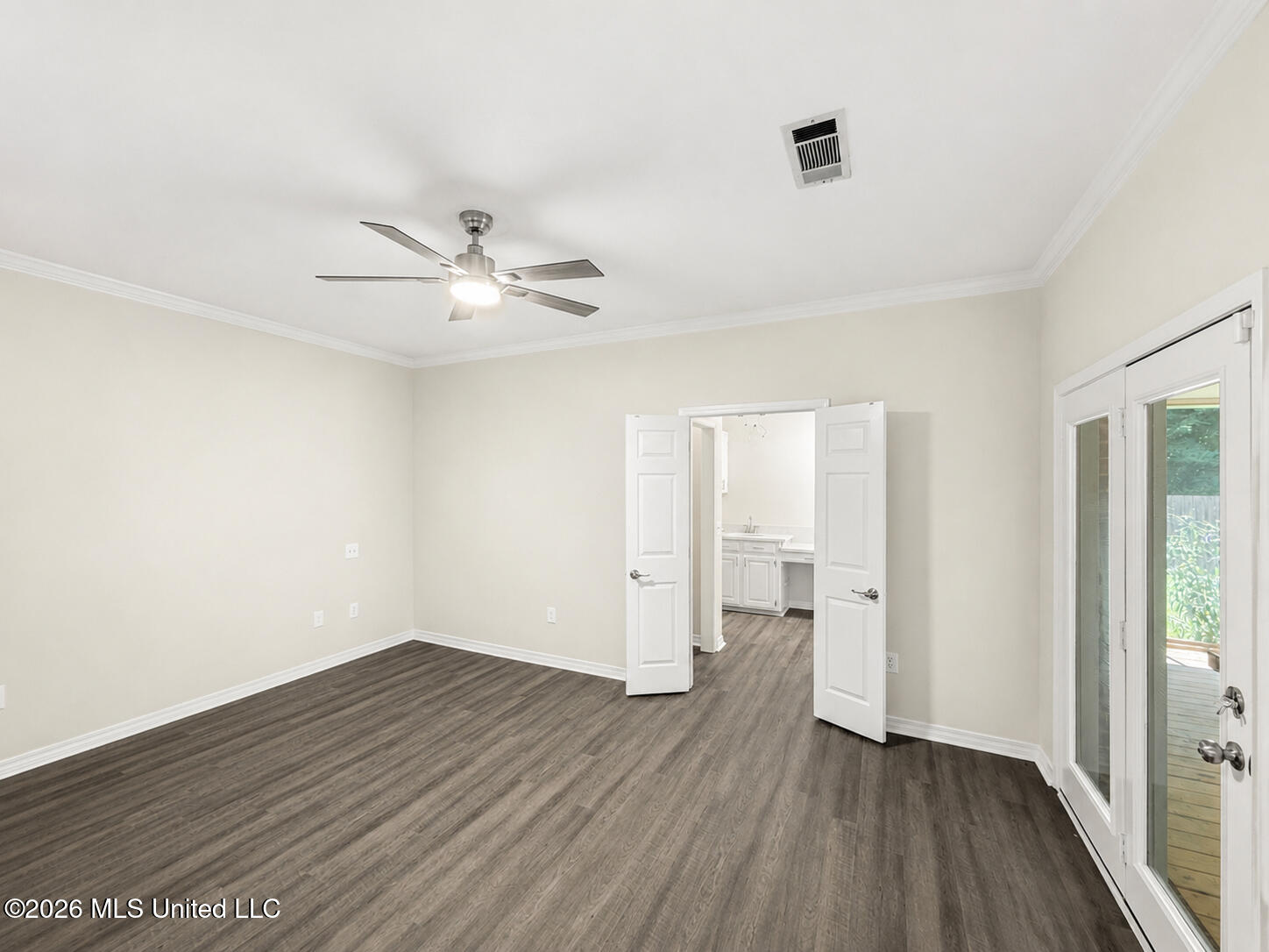 1103 Arbor Place Property Photo 14