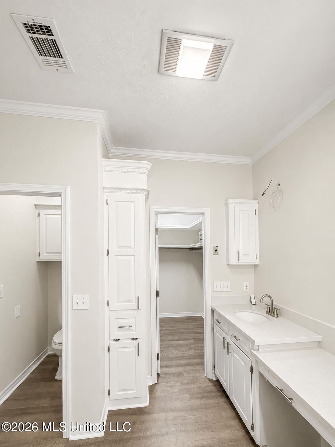 1103 Arbor Place Property Photo 17