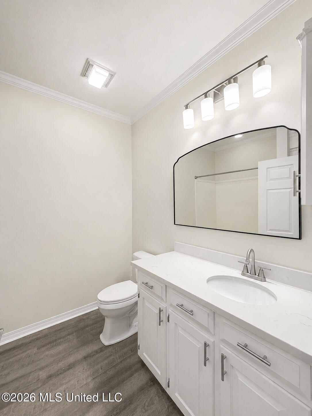 1103 Arbor Place Property Photo 20