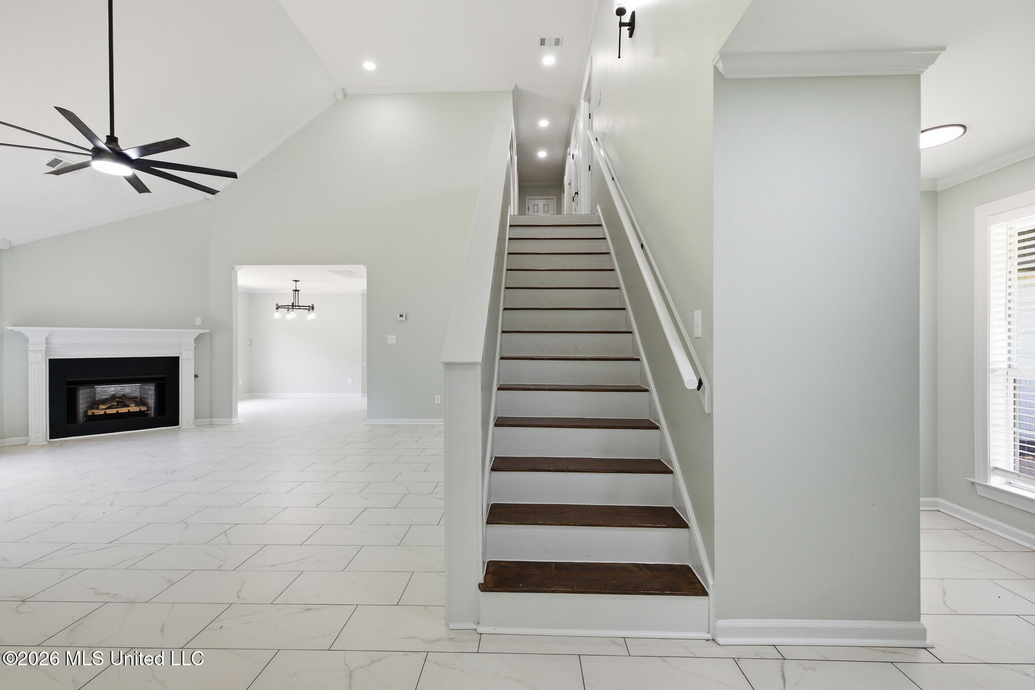 8690 Hunters Run Drive Property Photo 15