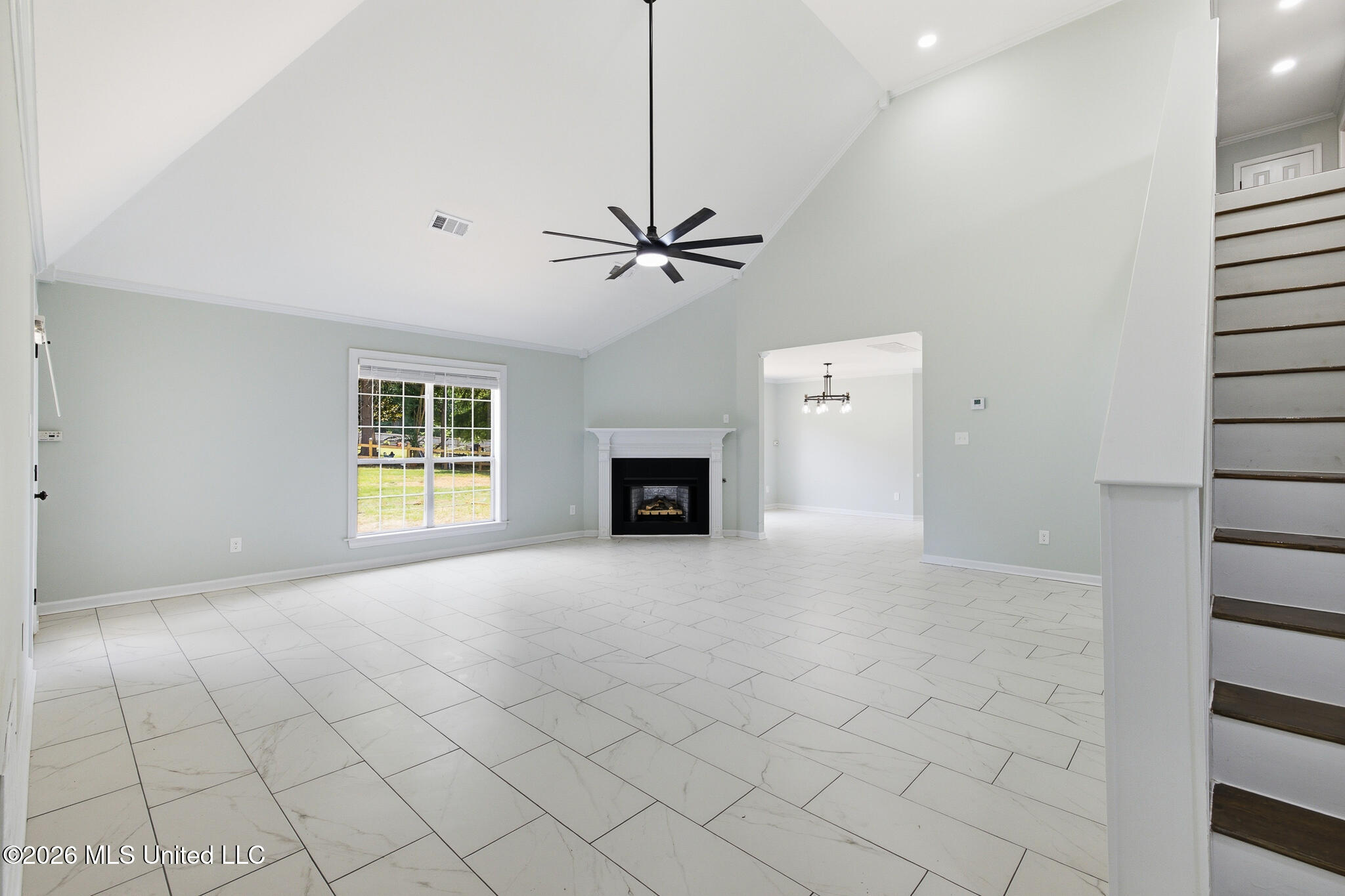 8690 Hunters Run Drive Property Photo 16