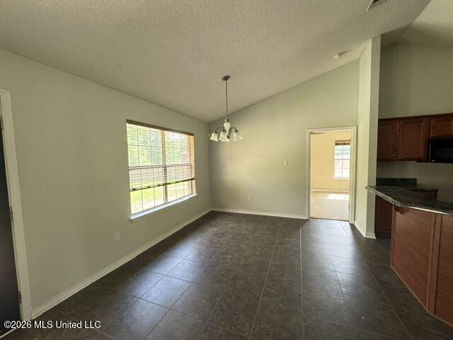4 W Deerwood Drive Property Photo 9