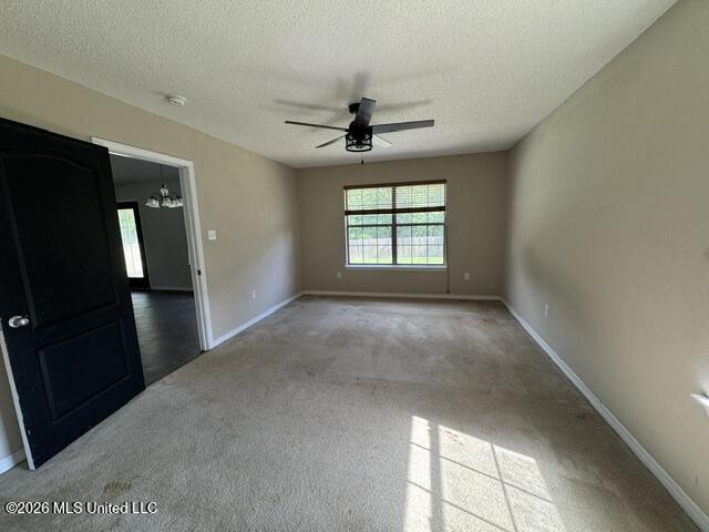 4 W Deerwood Drive Property Photo 12