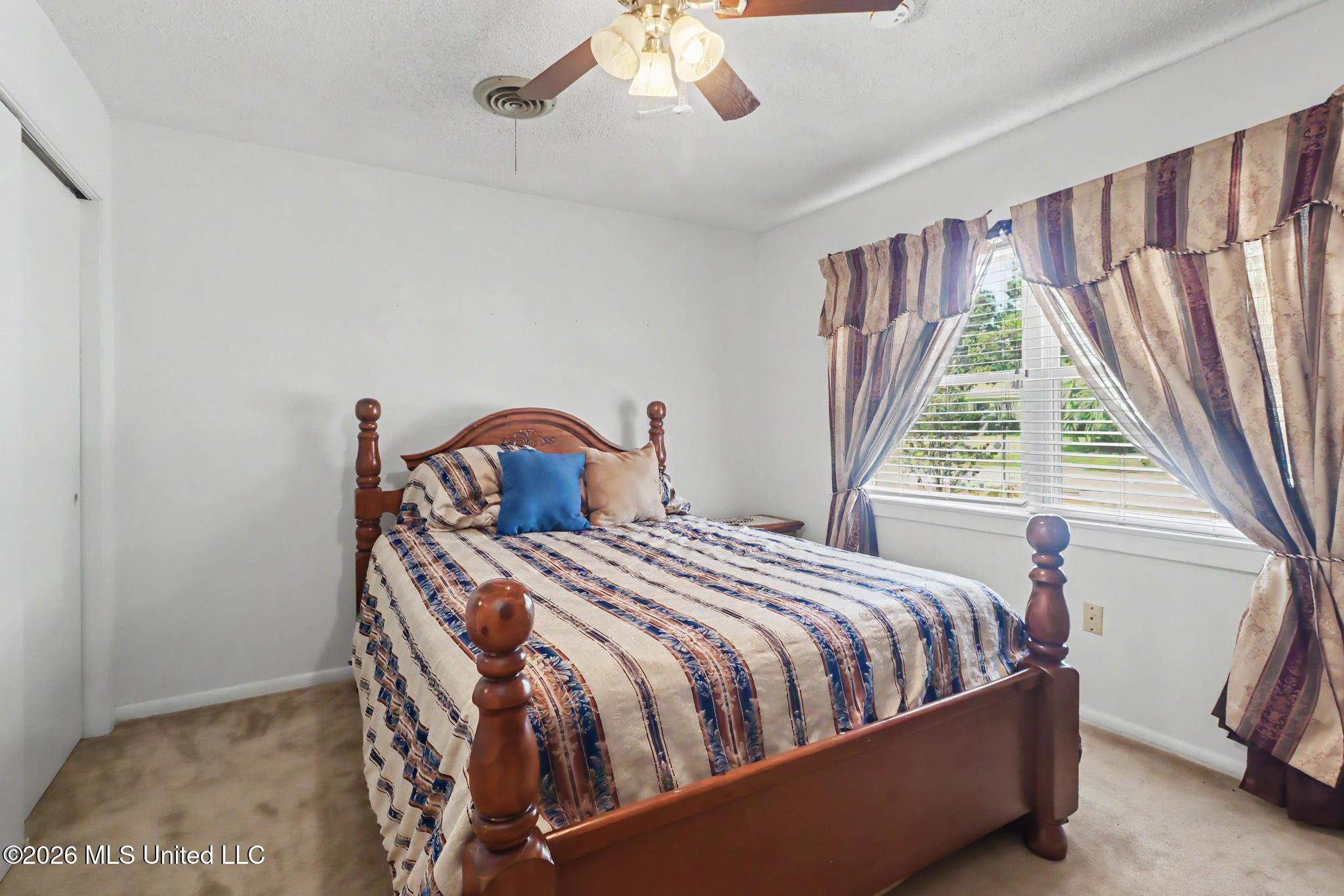 2137 Driftwood Drive Property Photo 16
