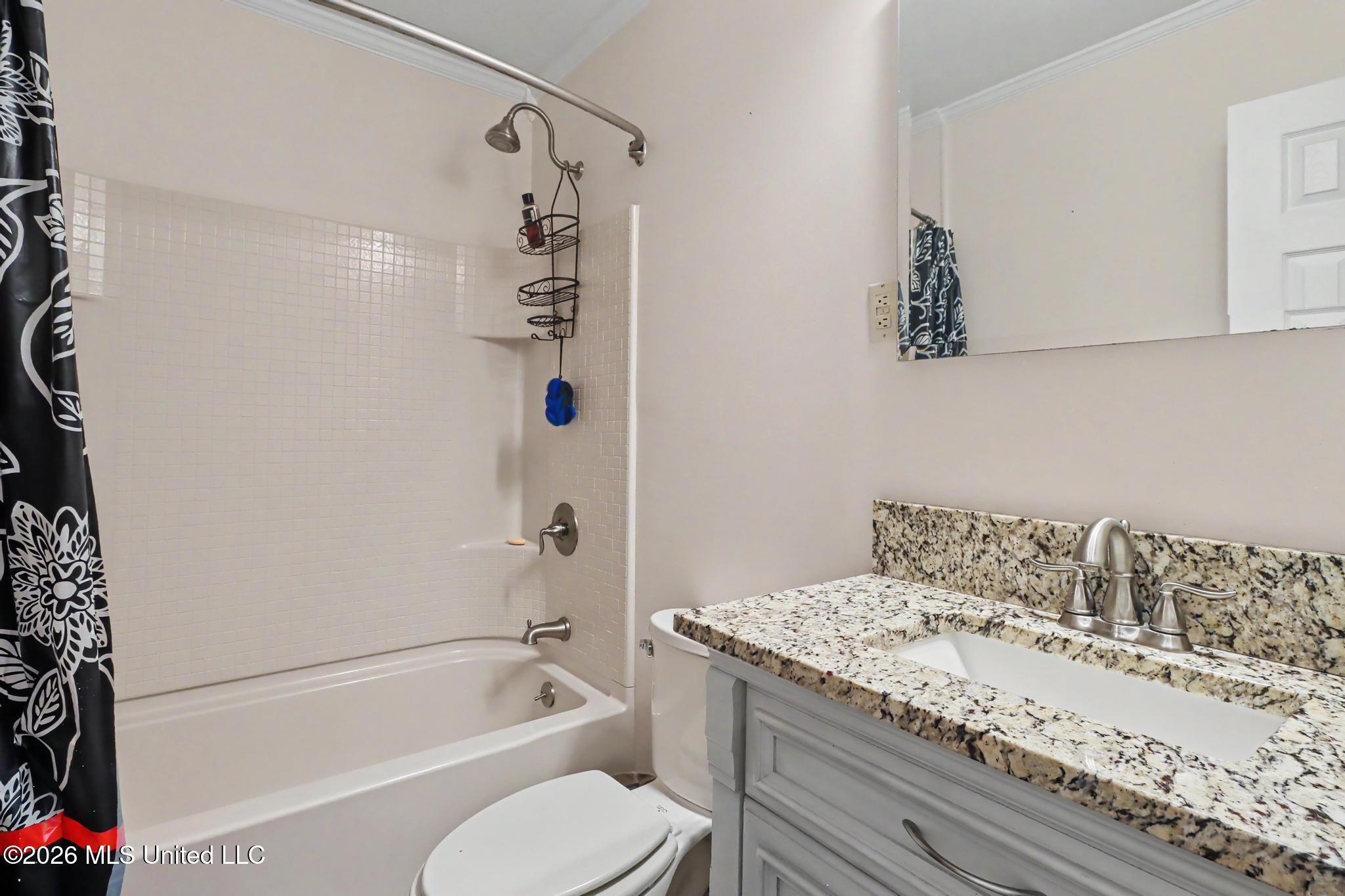 2137 Driftwood Drive Property Photo 17