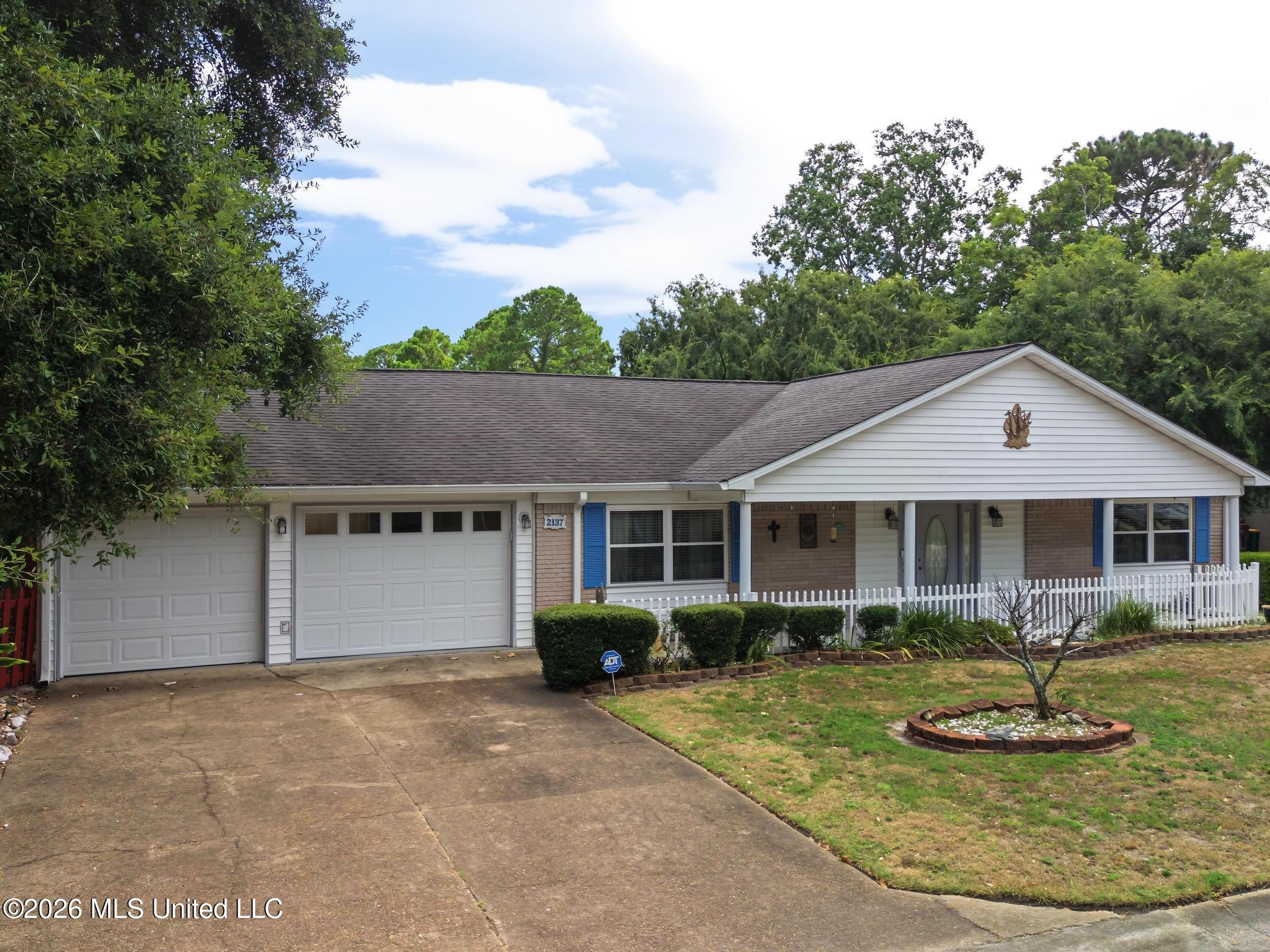 2137 Driftwood Drive Property Photo 23