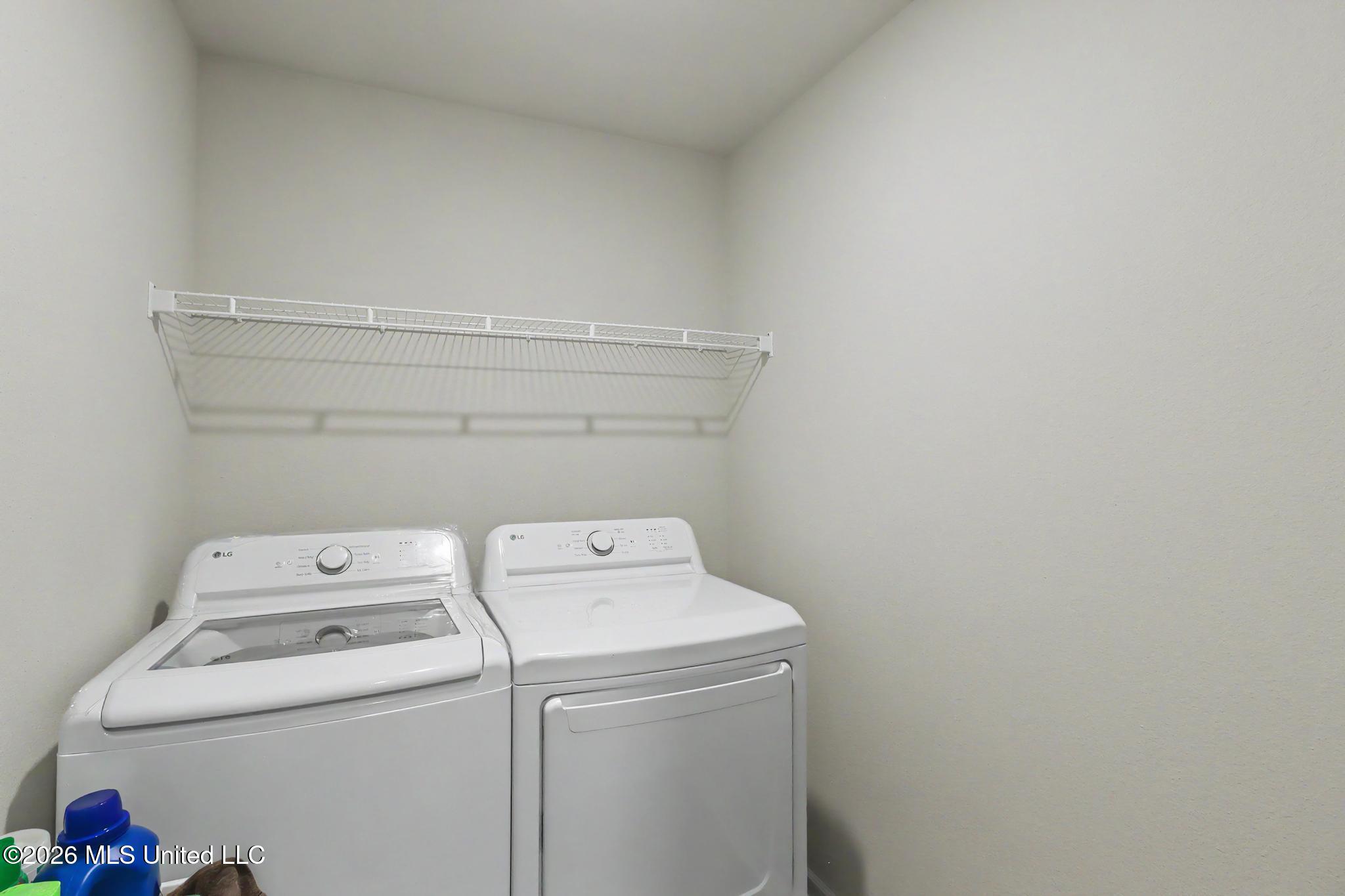 1059 Enclave Circle Property Photo 18
