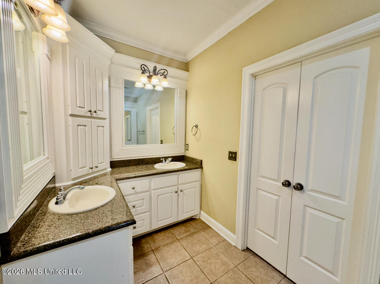 502 Eternal Court Property Photo 19