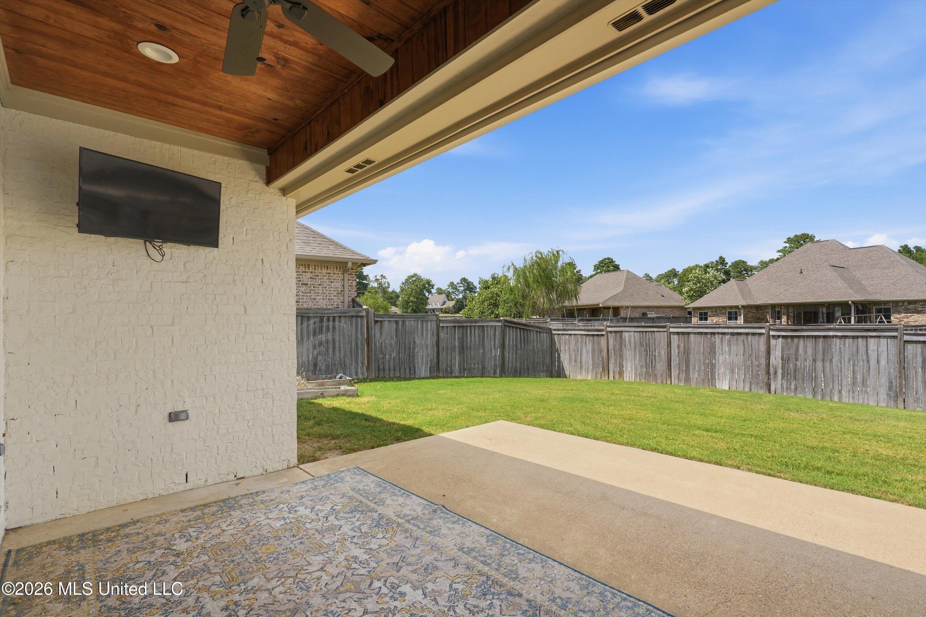 420 Emerald Trail Property Photo 28
