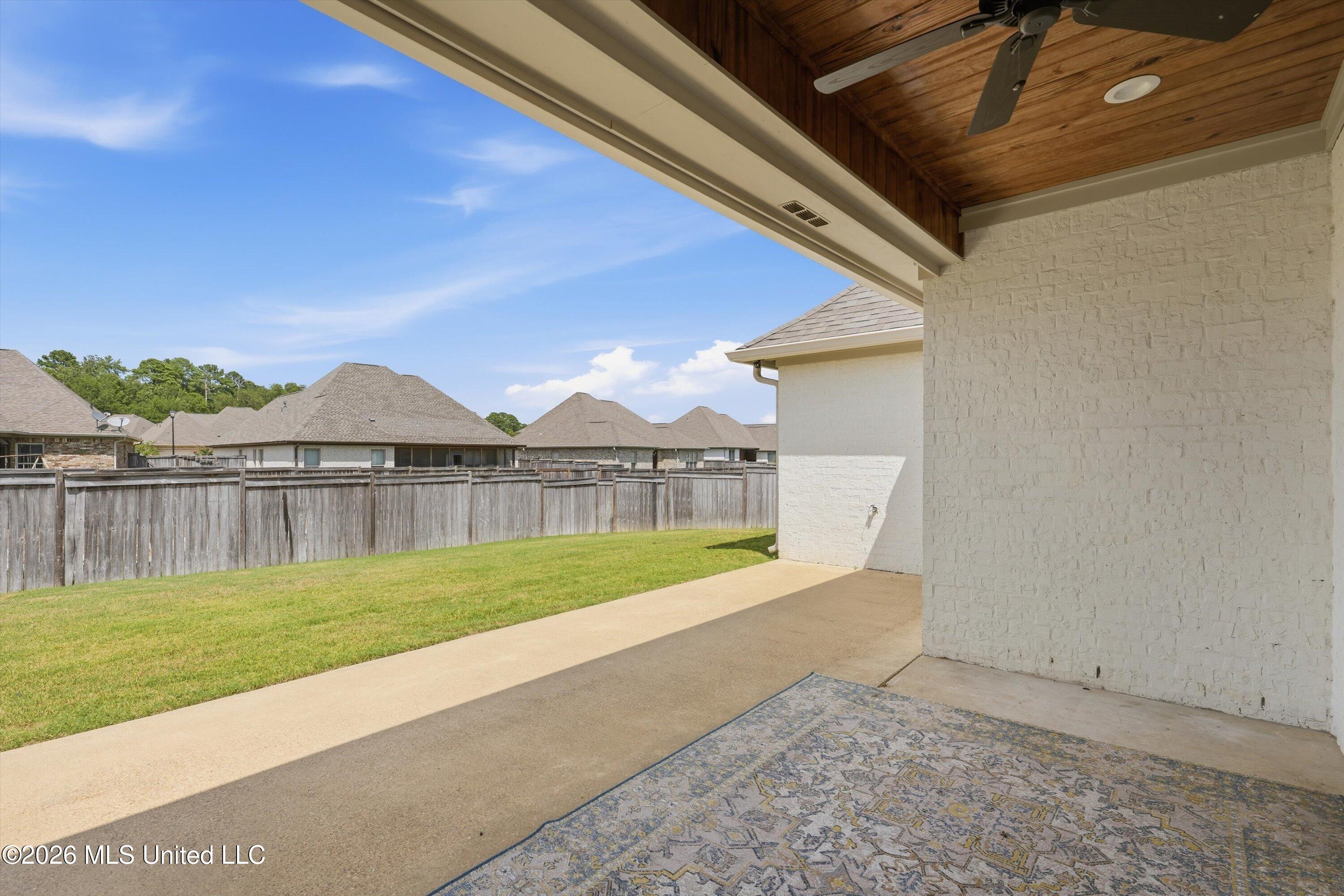 420 Emerald Trail Property Photo 29