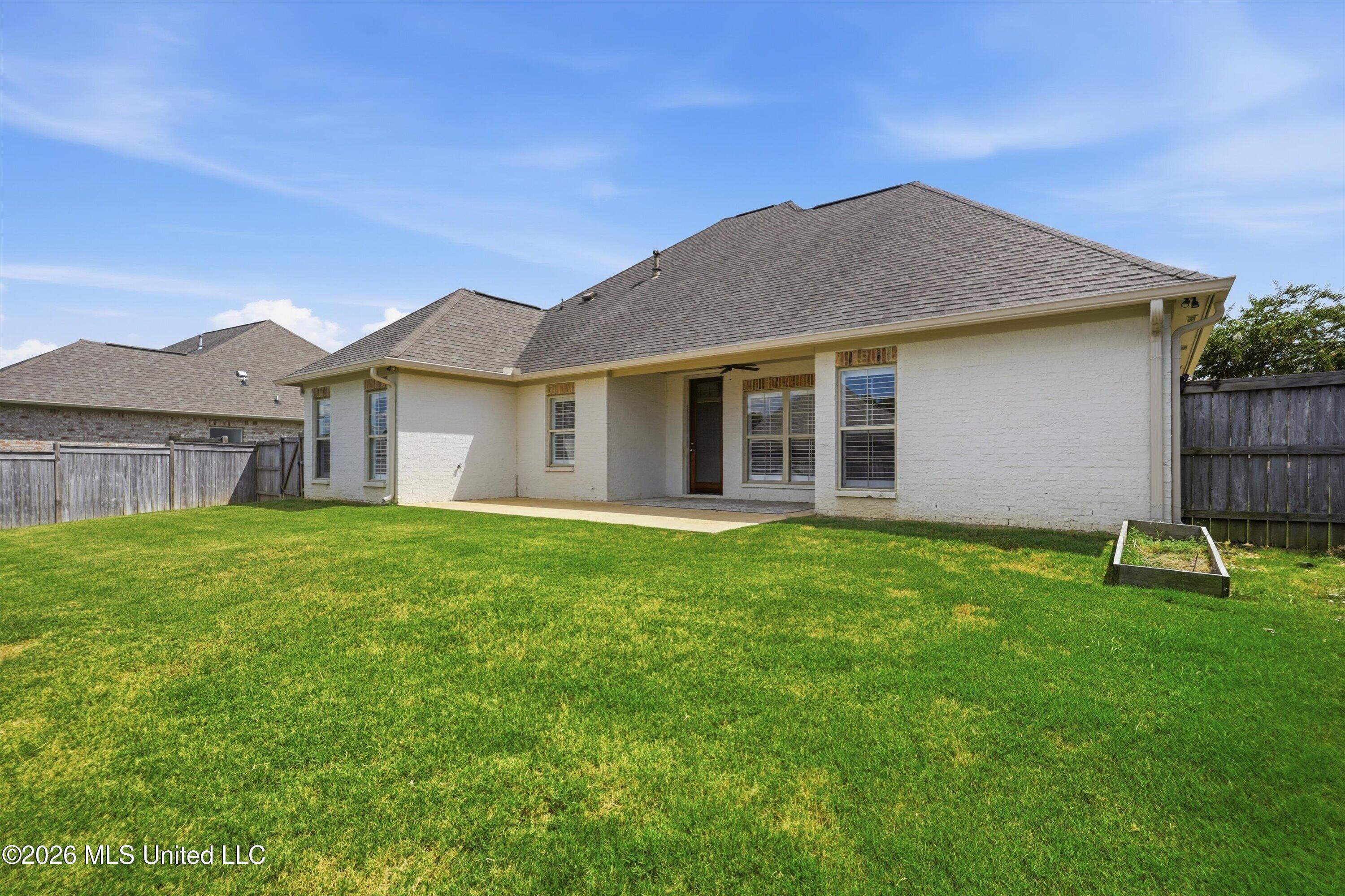 420 Emerald Trail Property Photo 31