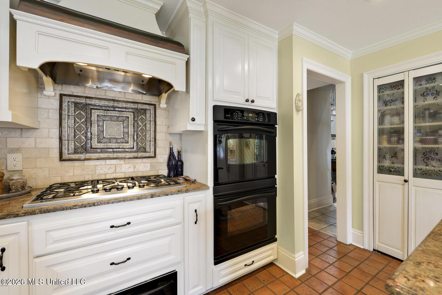 1401 Seacliffe Drive Property Photo 30