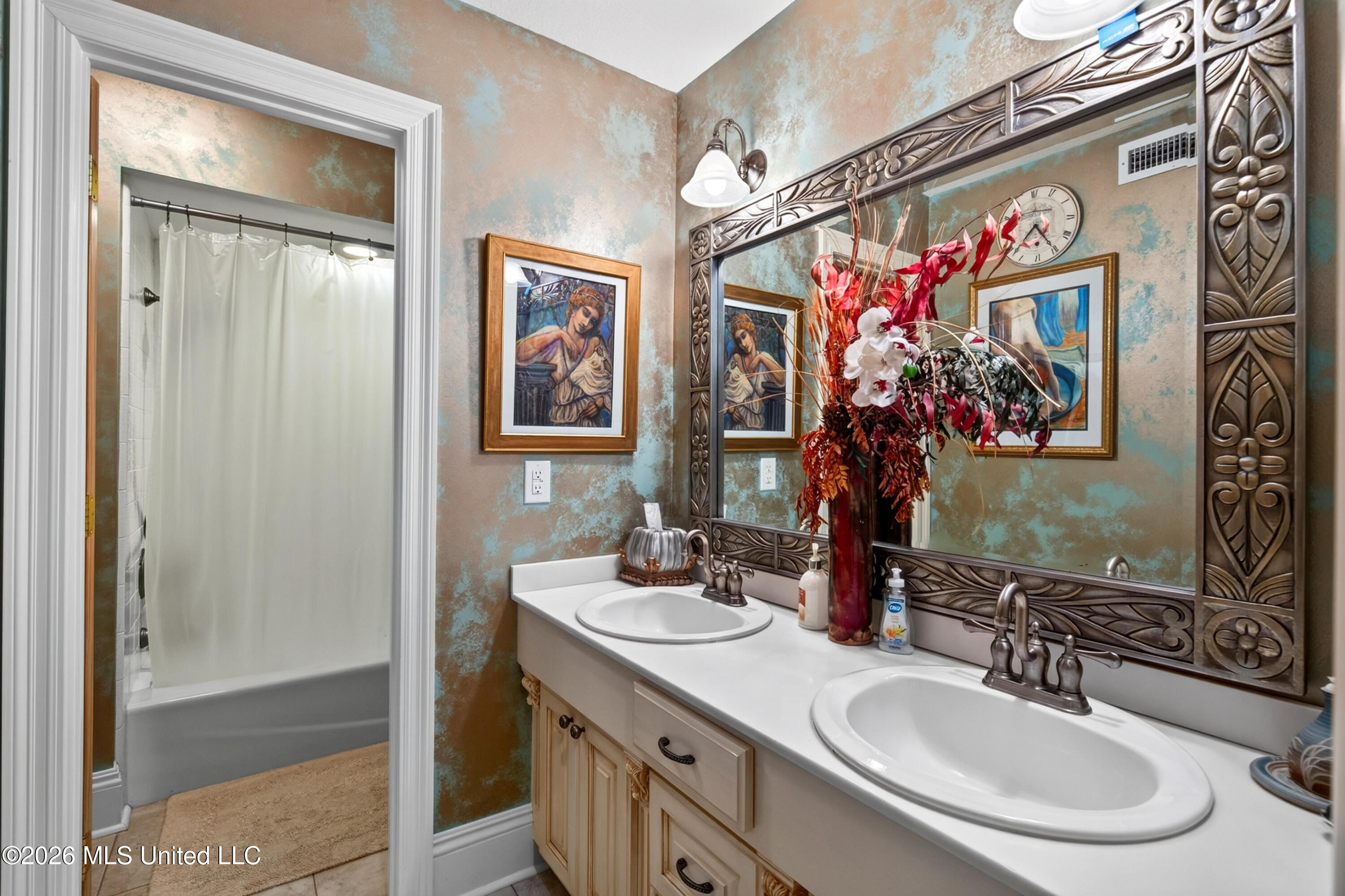 1401 Seacliffe Drive Property Photo 41