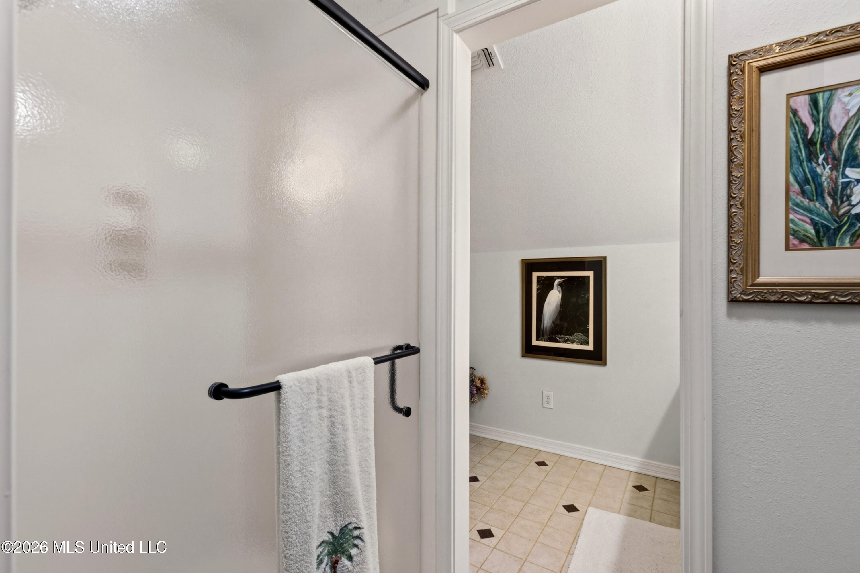 1401 Seacliffe Drive Property Photo 57