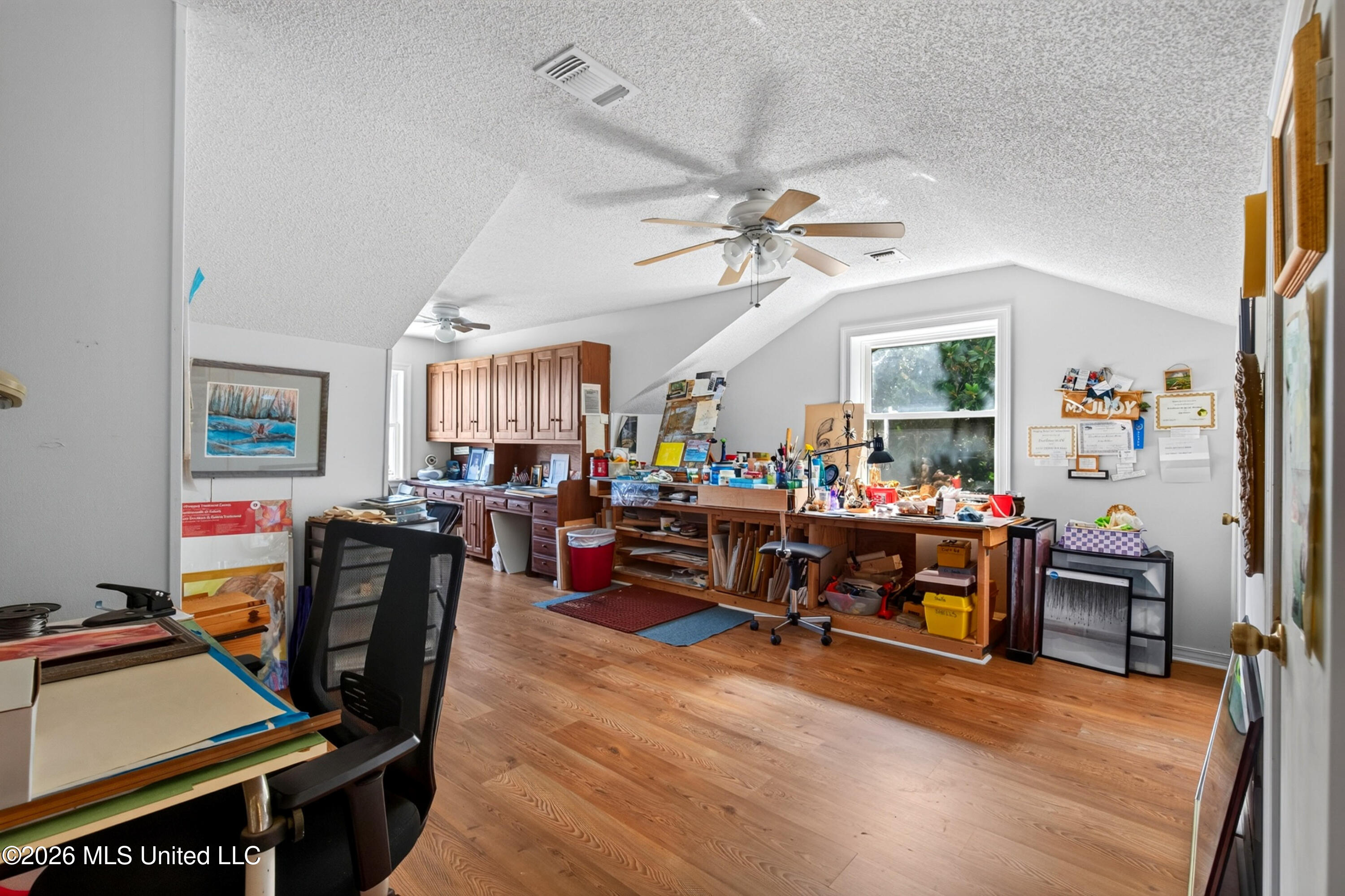 1401 Seacliffe Drive Property Photo 61